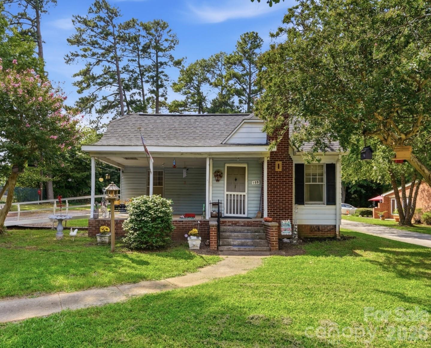109 Salisbury Street Property Photo 1