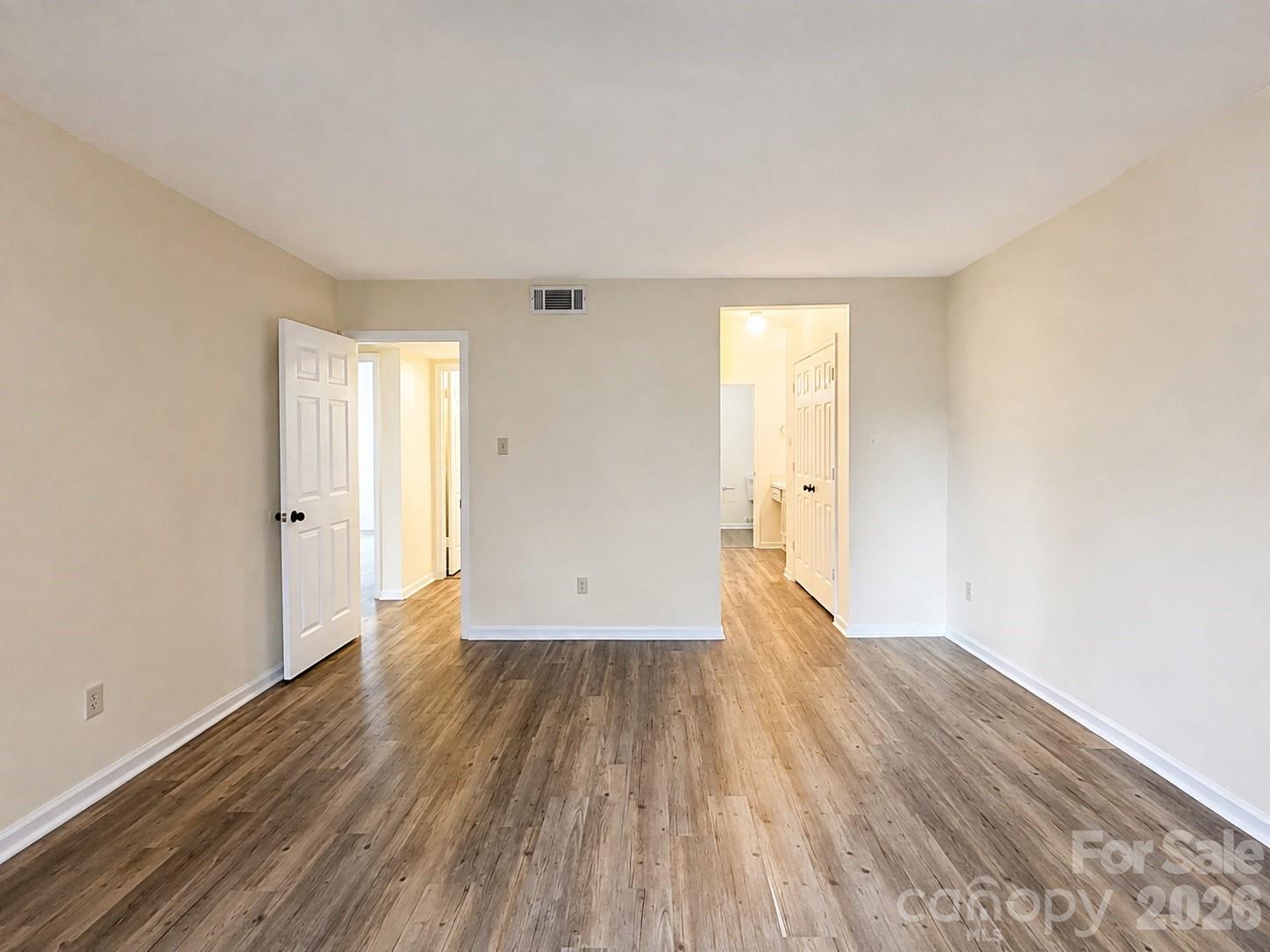 7220 Winery Lane Property Photo 12