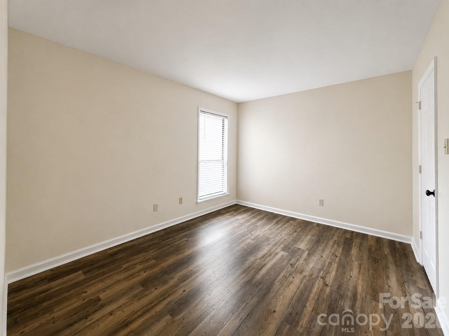 7220 Winery Lane Property Photo 19