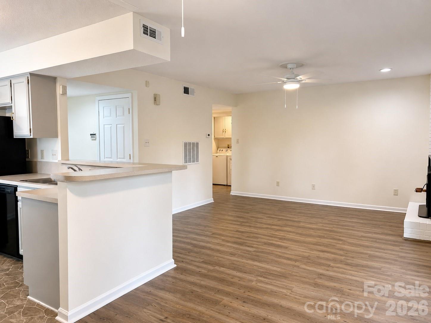 7220 Winery Lane Property Photo 23