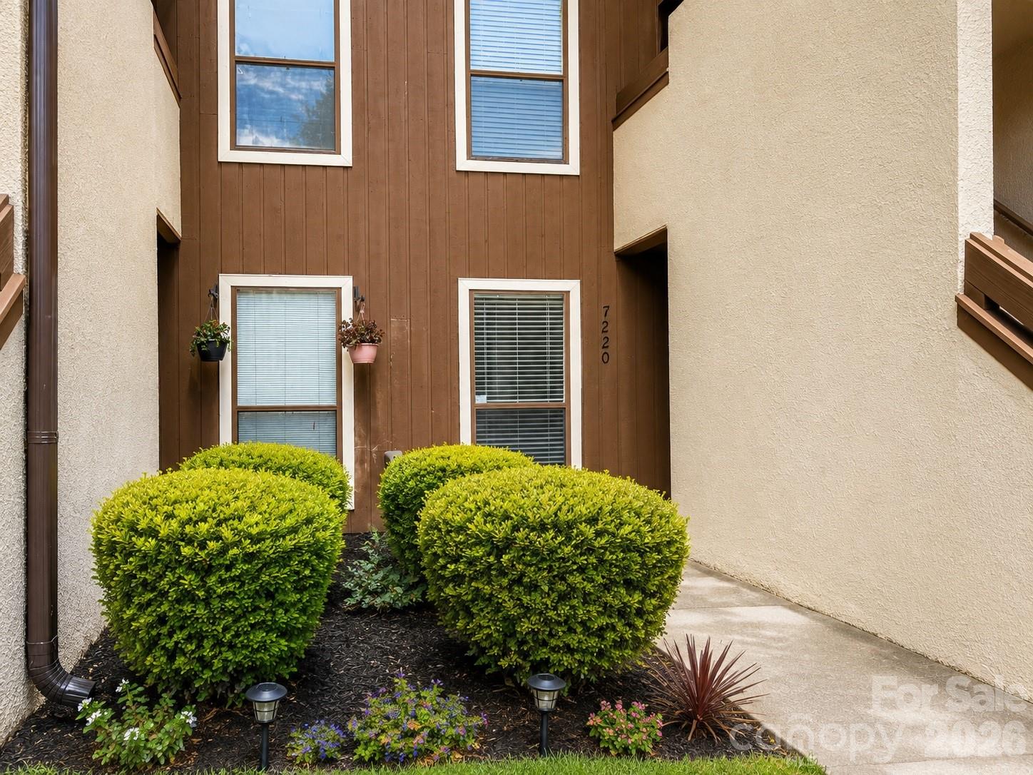 7220 Winery Lane Property Photo 32