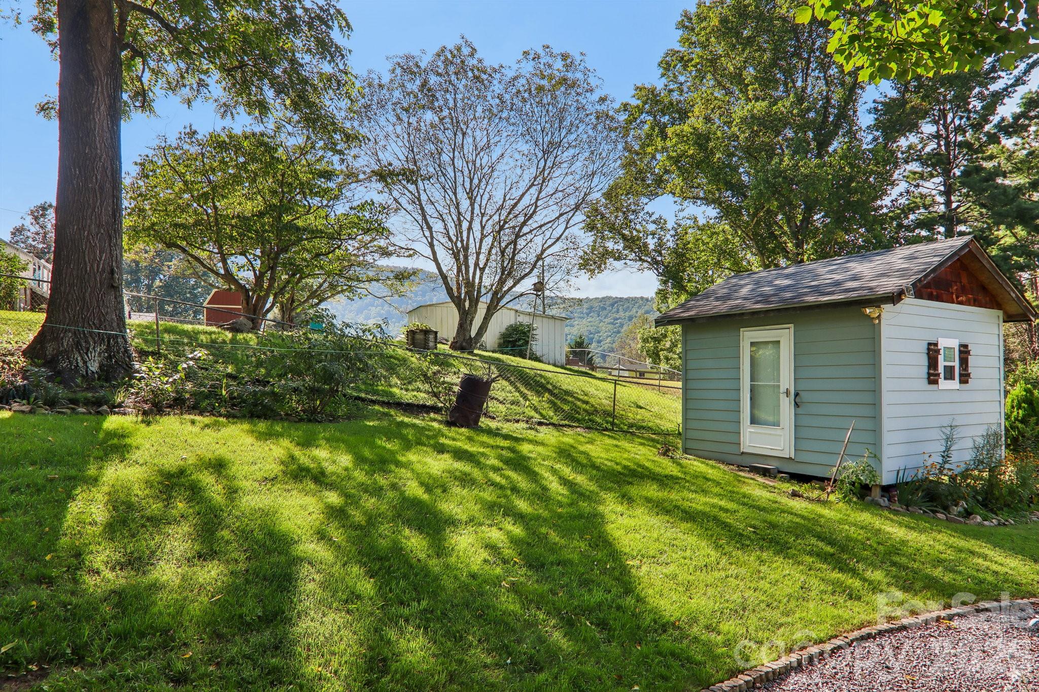550 Lickstone Road Property Photo 38