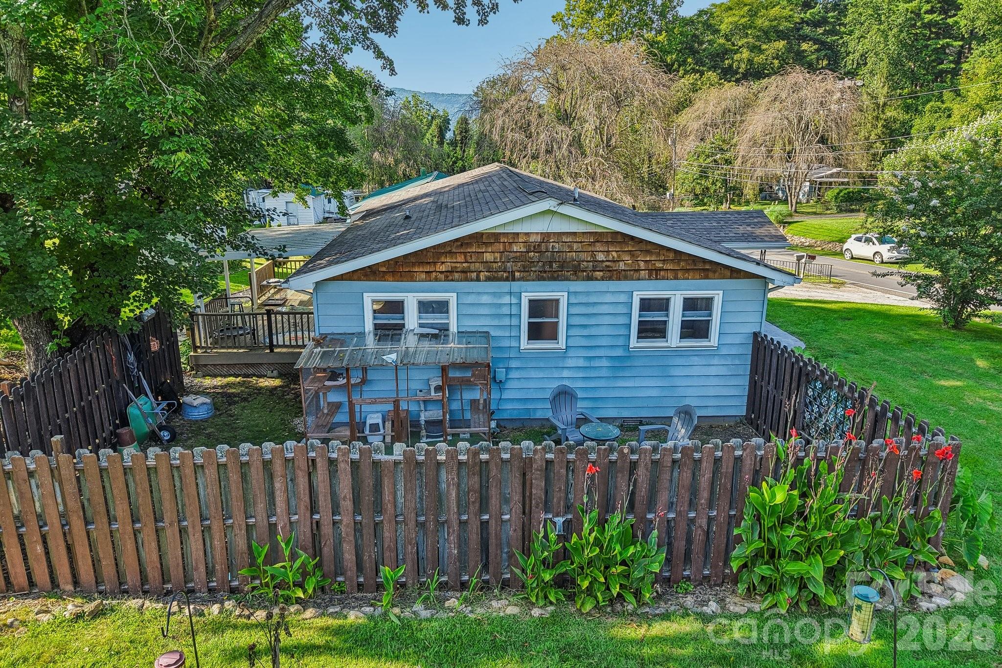 550 Lickstone Road Property Photo 44