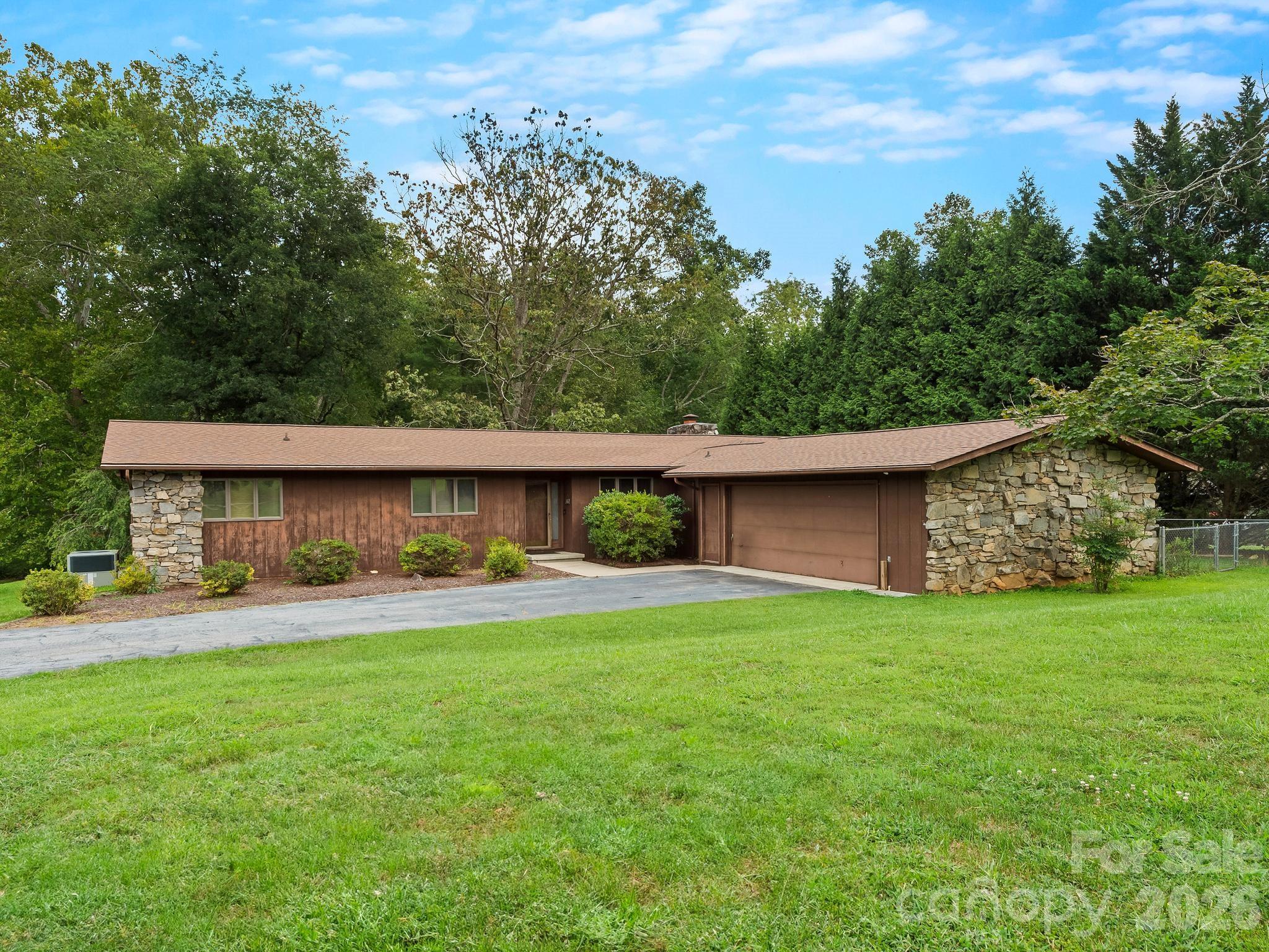 343 White Pine Drive Property Photo 1