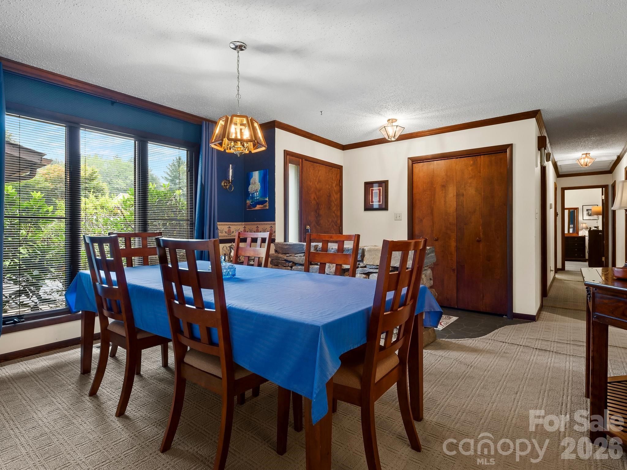 343 White Pine Drive Property Photo 8
