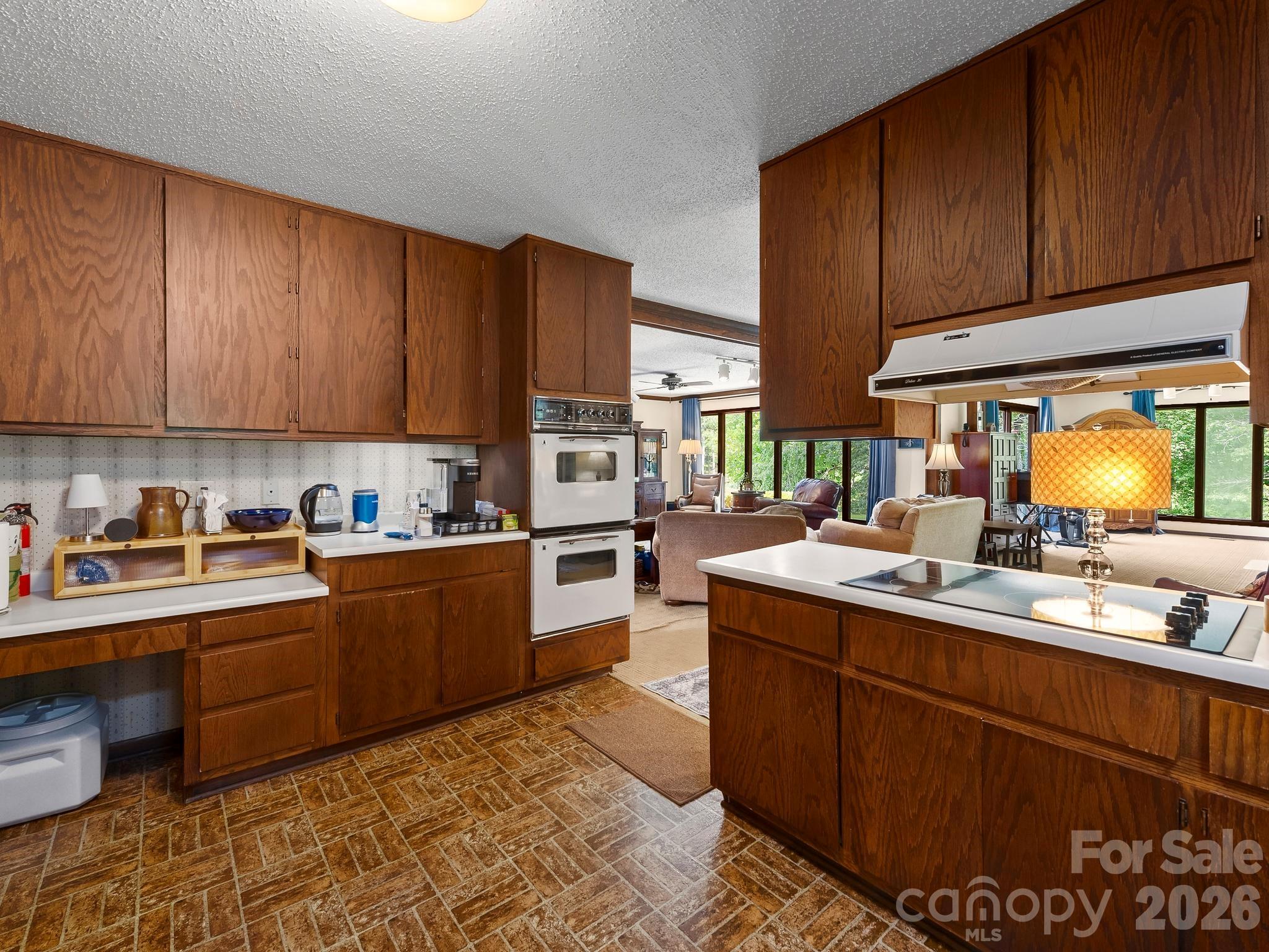 343 White Pine Drive Property Photo 13