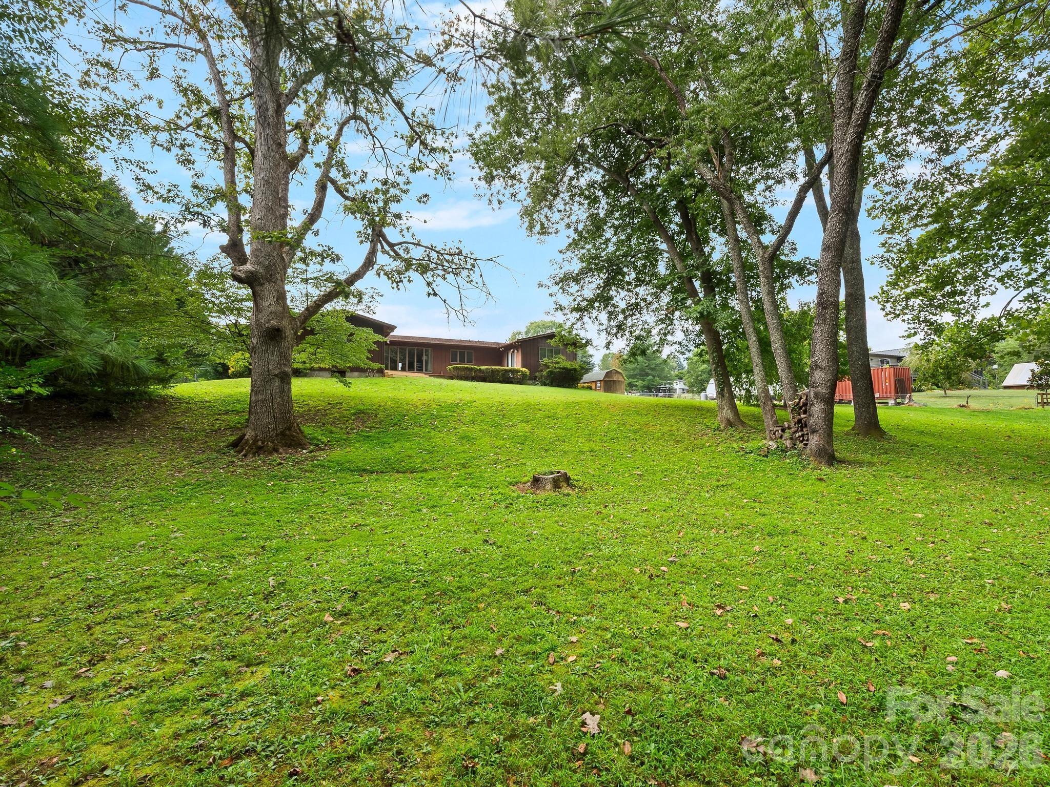 343 White Pine Drive Property Photo 29