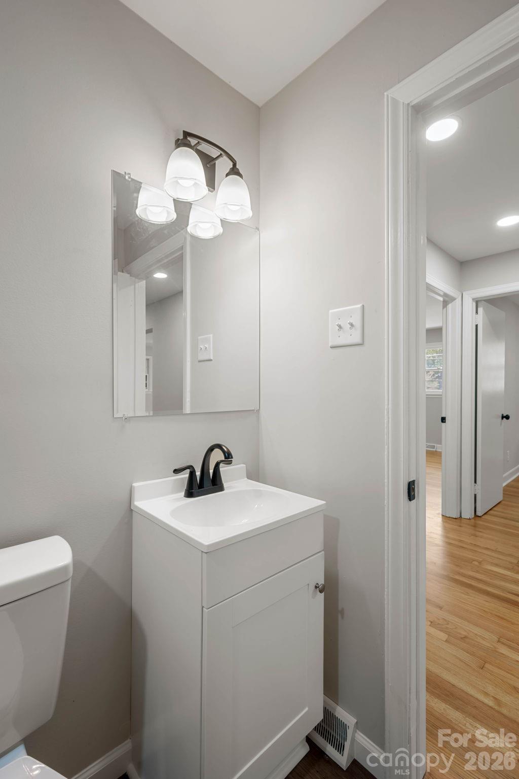 901 S 10th Street Property Photo 23