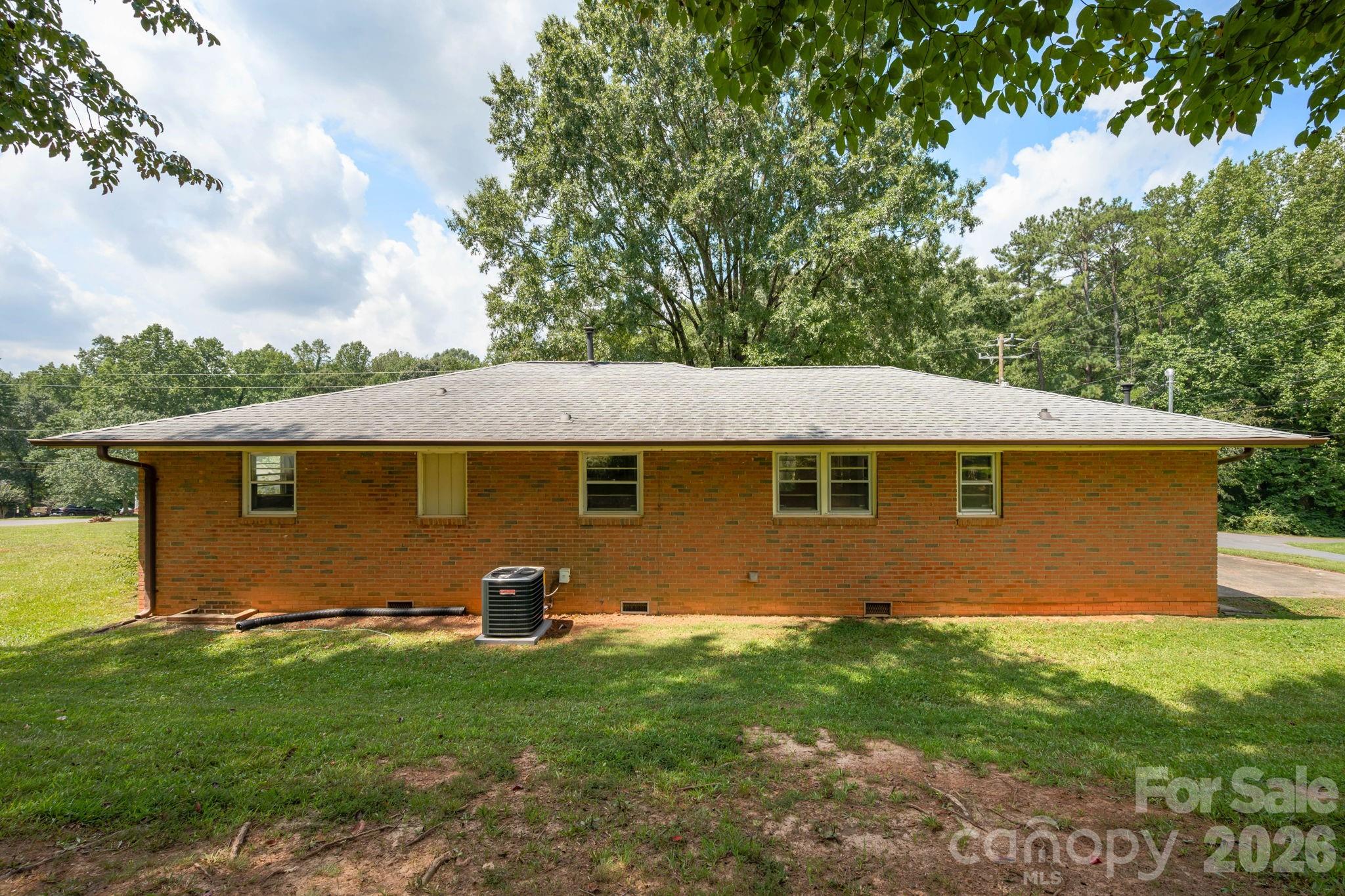 901 S 10th Street Property Photo 27