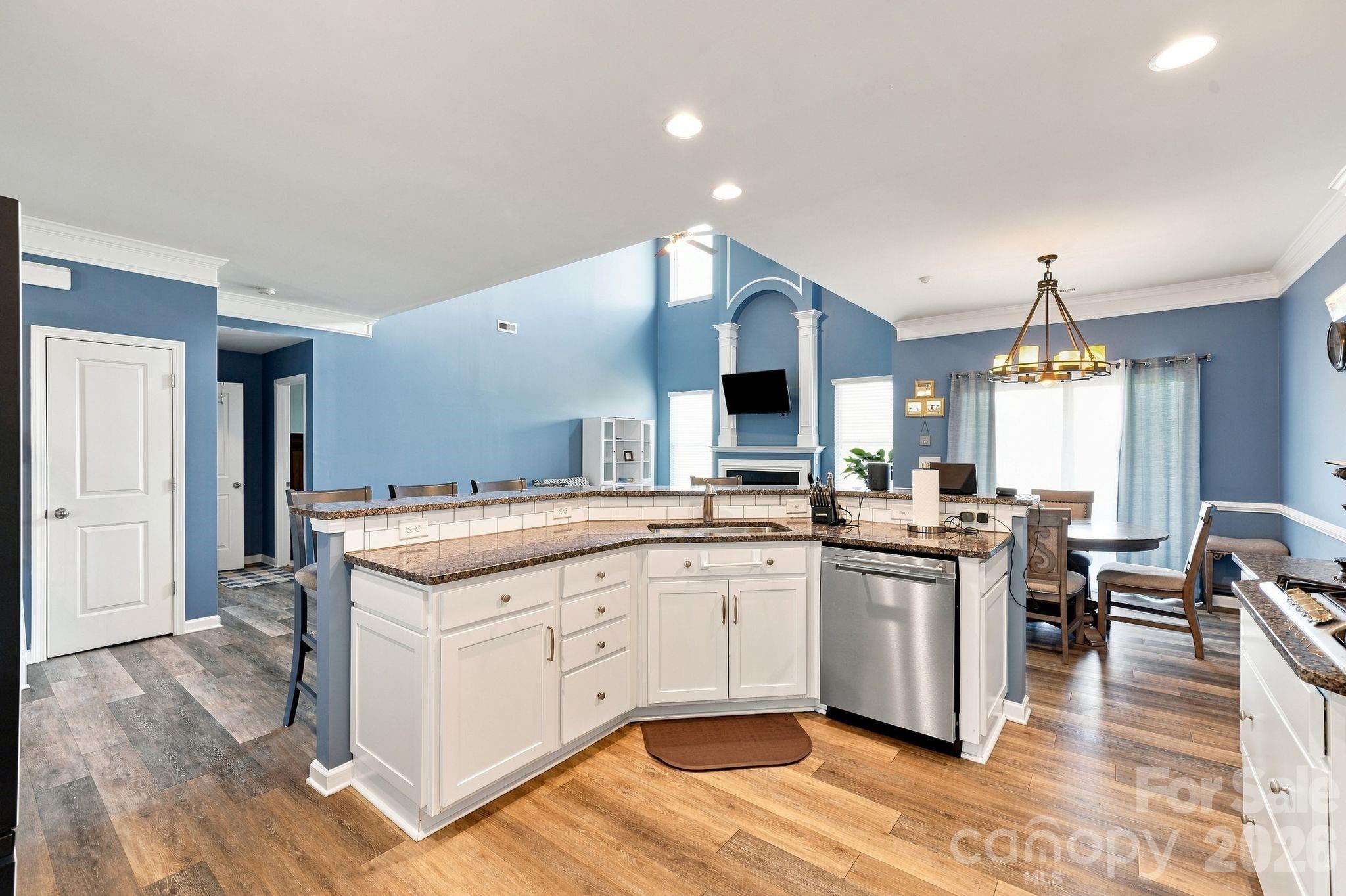 1540 Post Court Property Photo 10