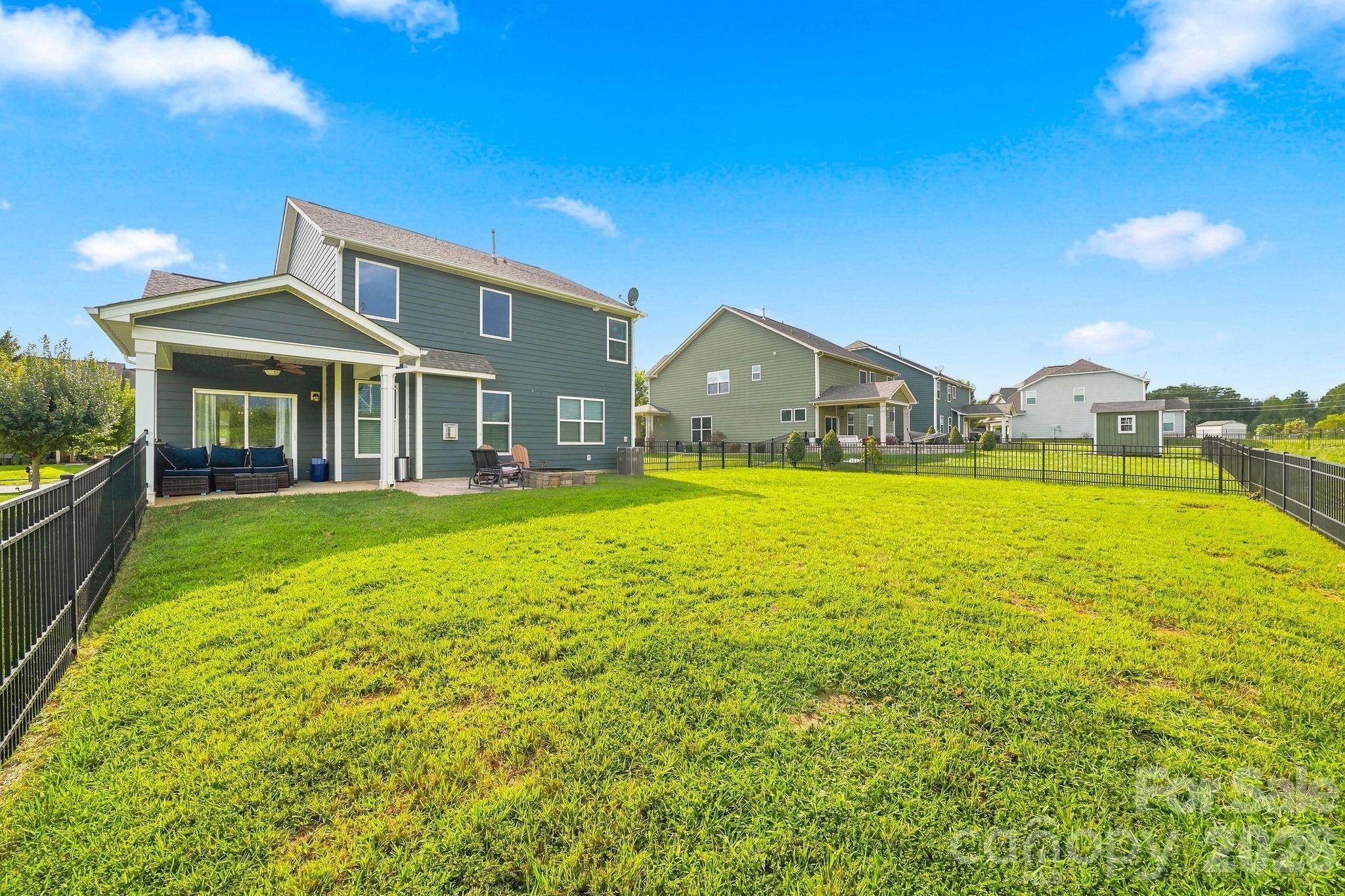 1540 Post Court Property Photo 39