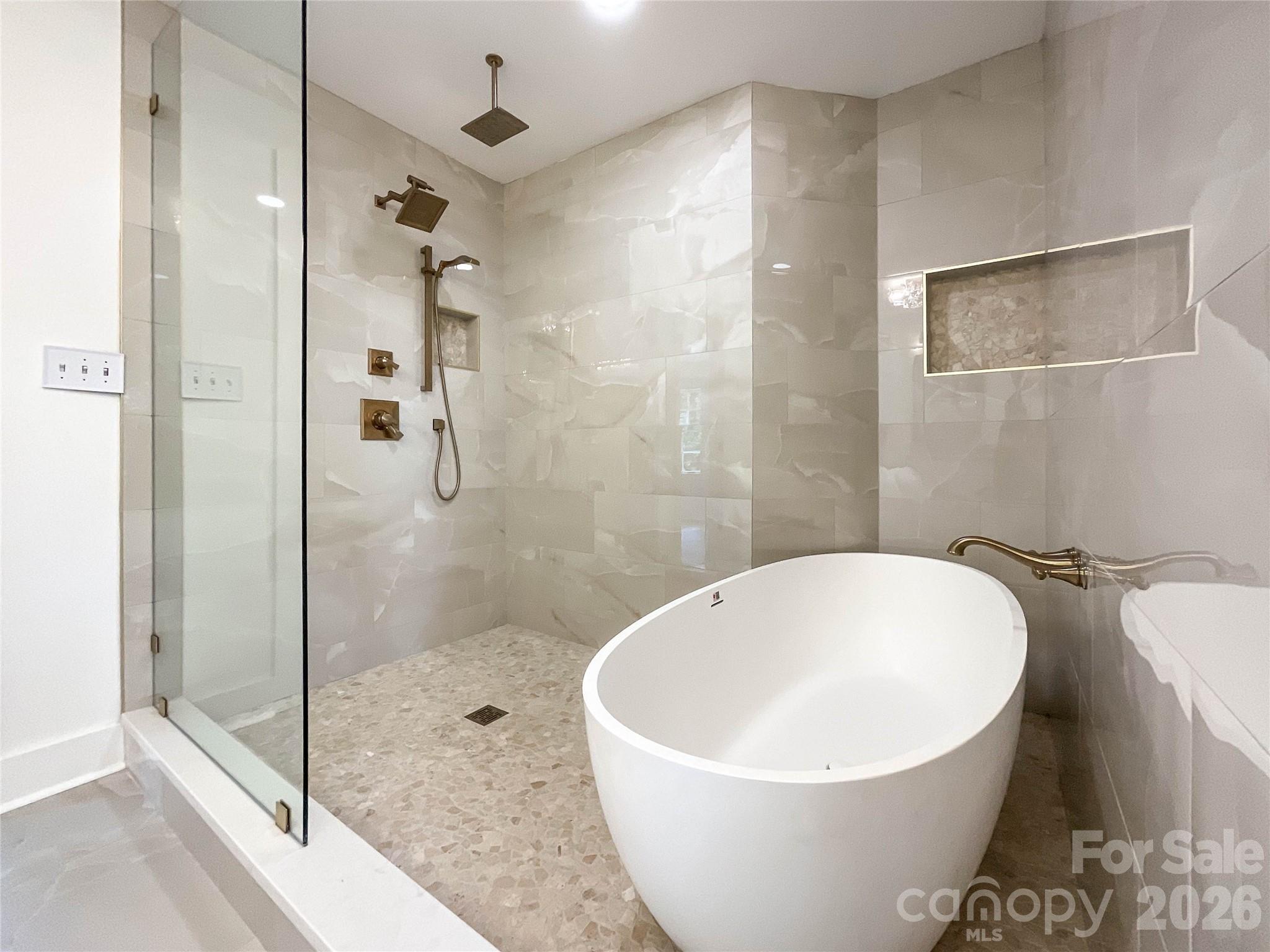 3011 Parkstone Drive Property Photo 12
