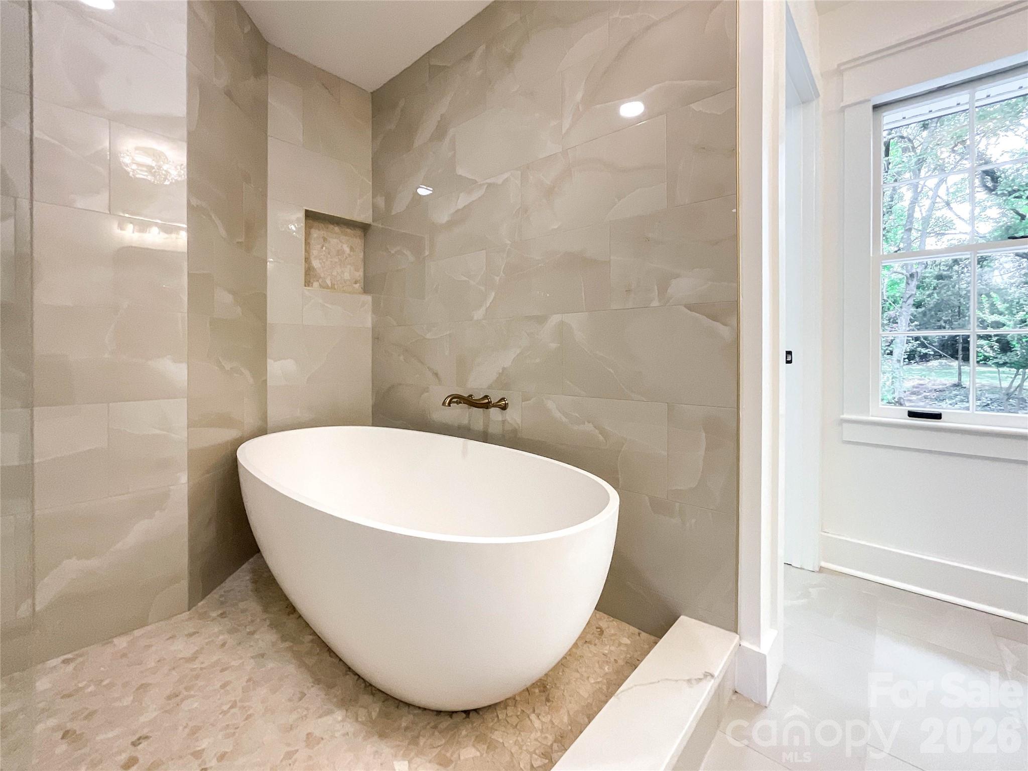 3011 Parkstone Drive Property Photo 14