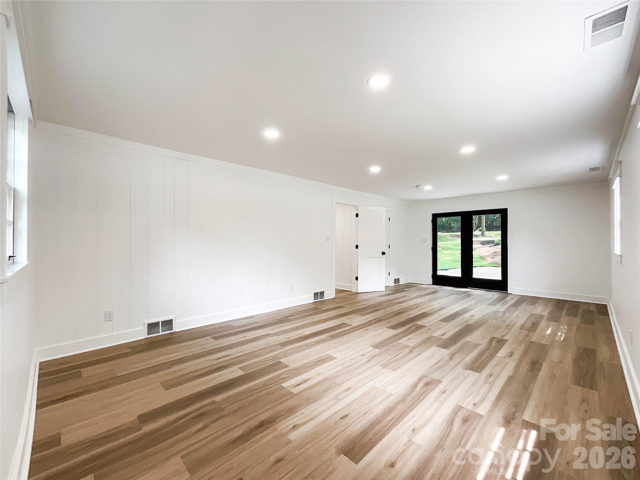 3011 Parkstone Drive Property Photo 21