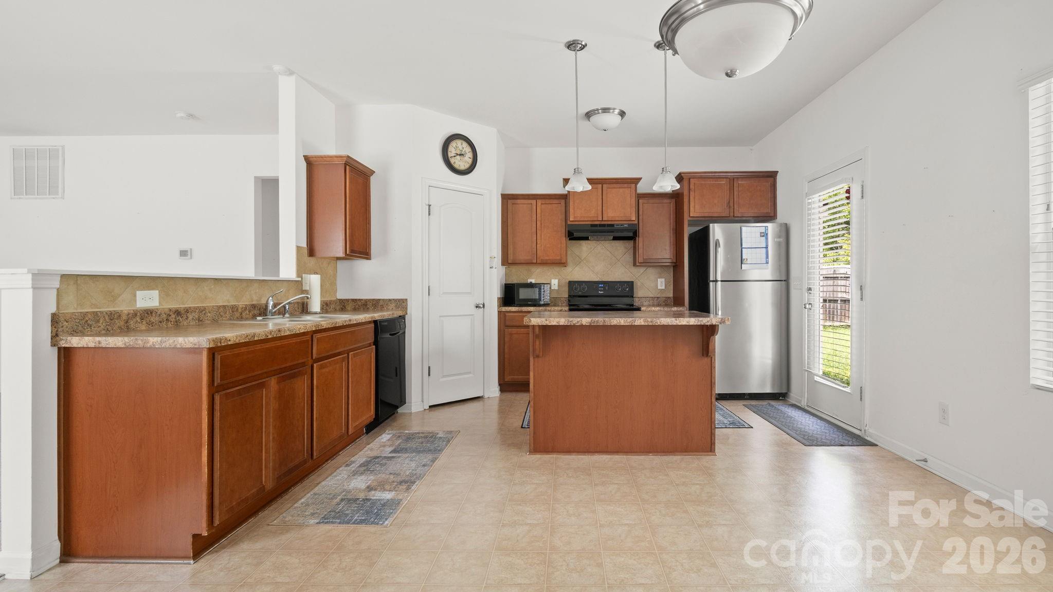12792 Clydesdale Drive Property Photo 9