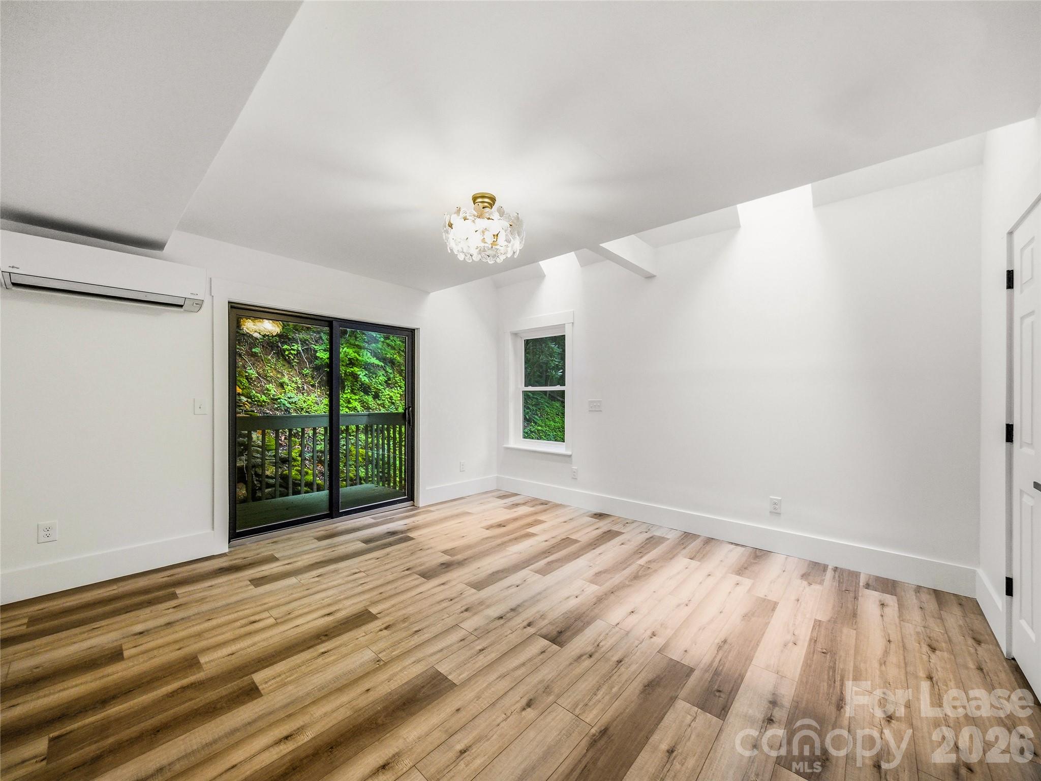 81 Summer Trees Lane Property Photo 28