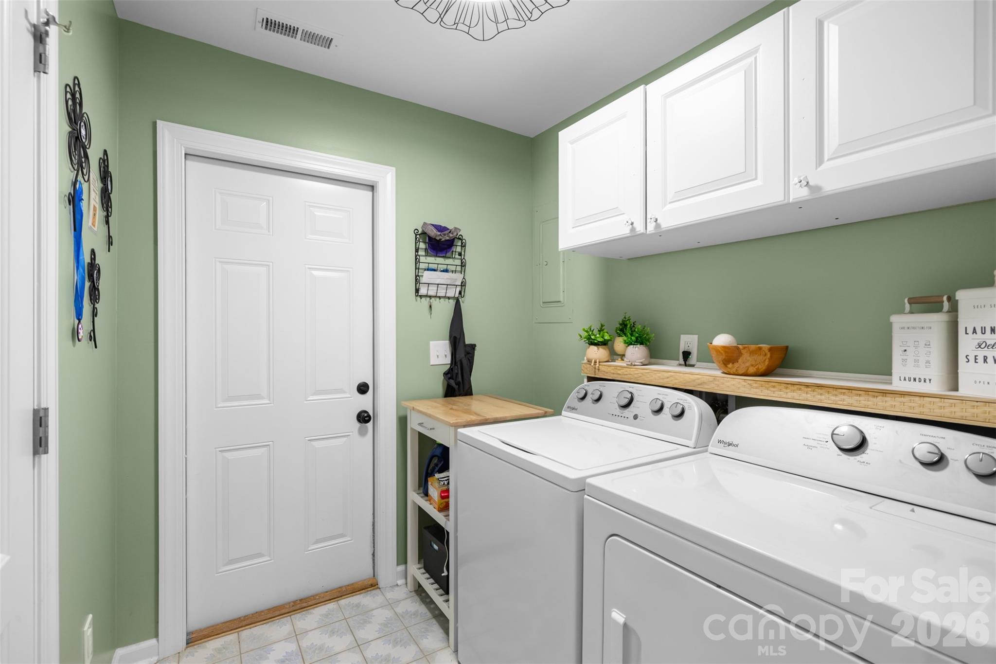 6777 Stoney Ridge Road Property Photo 12
