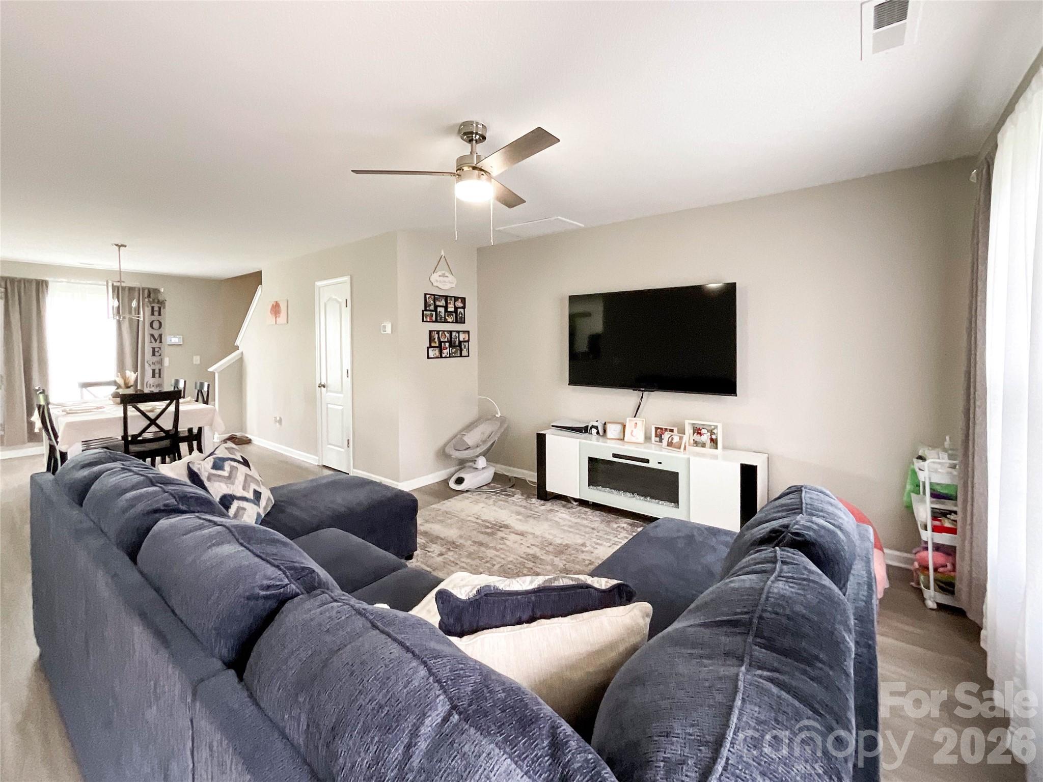 3005 Chatuge Court Property Photo 3