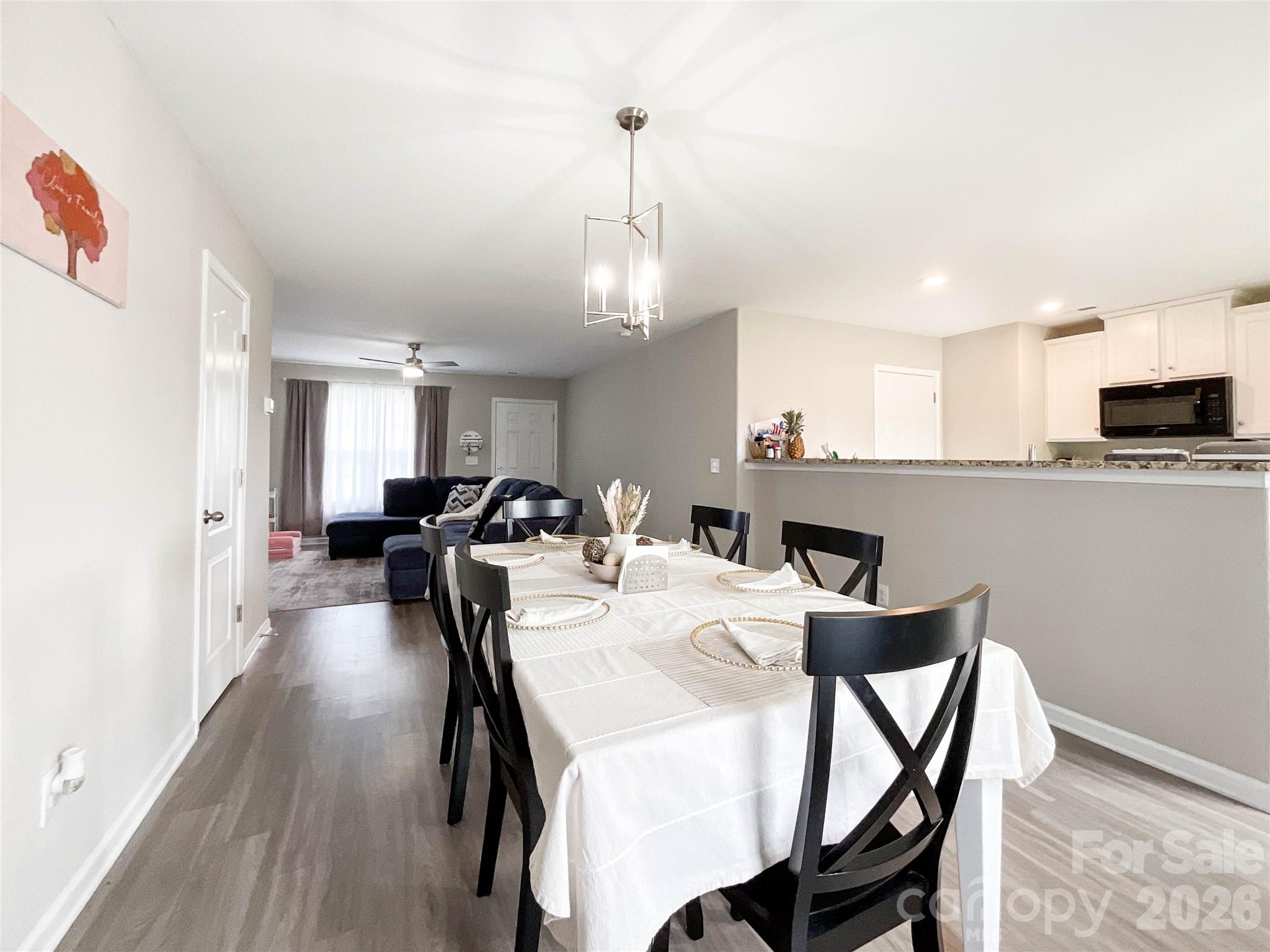3005 Chatuge Court Property Photo 8