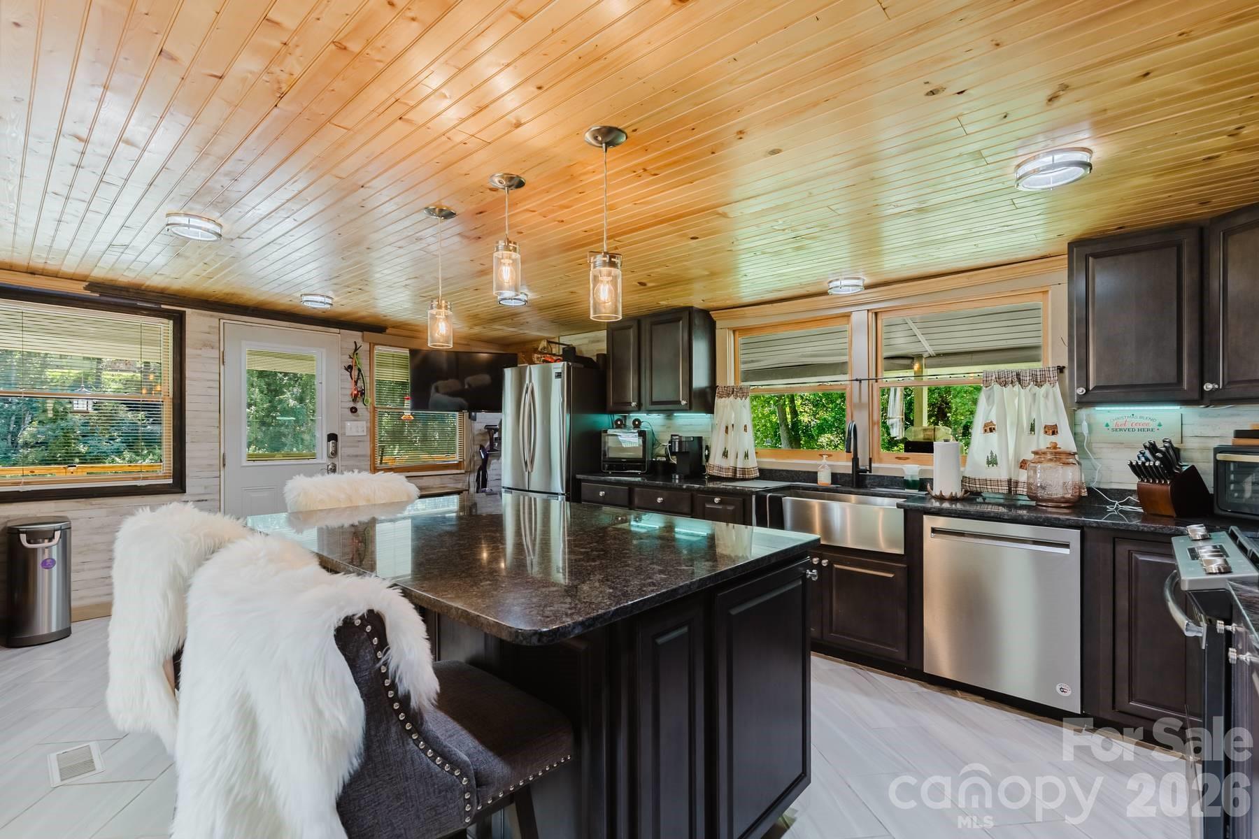 1380 Highway 19a Highway Property Photo 9