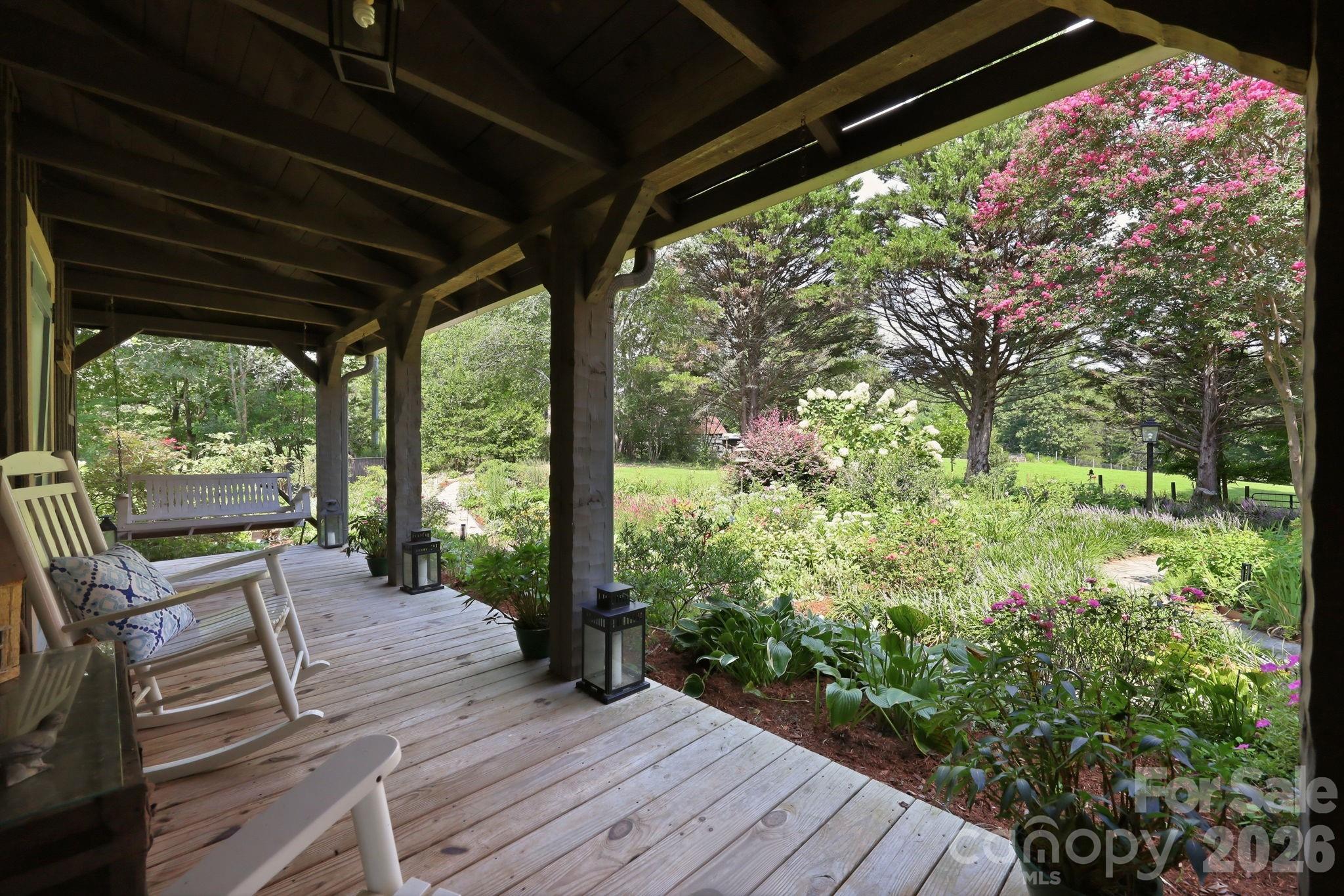 2595 Henderson Mill Road Property Photo 3