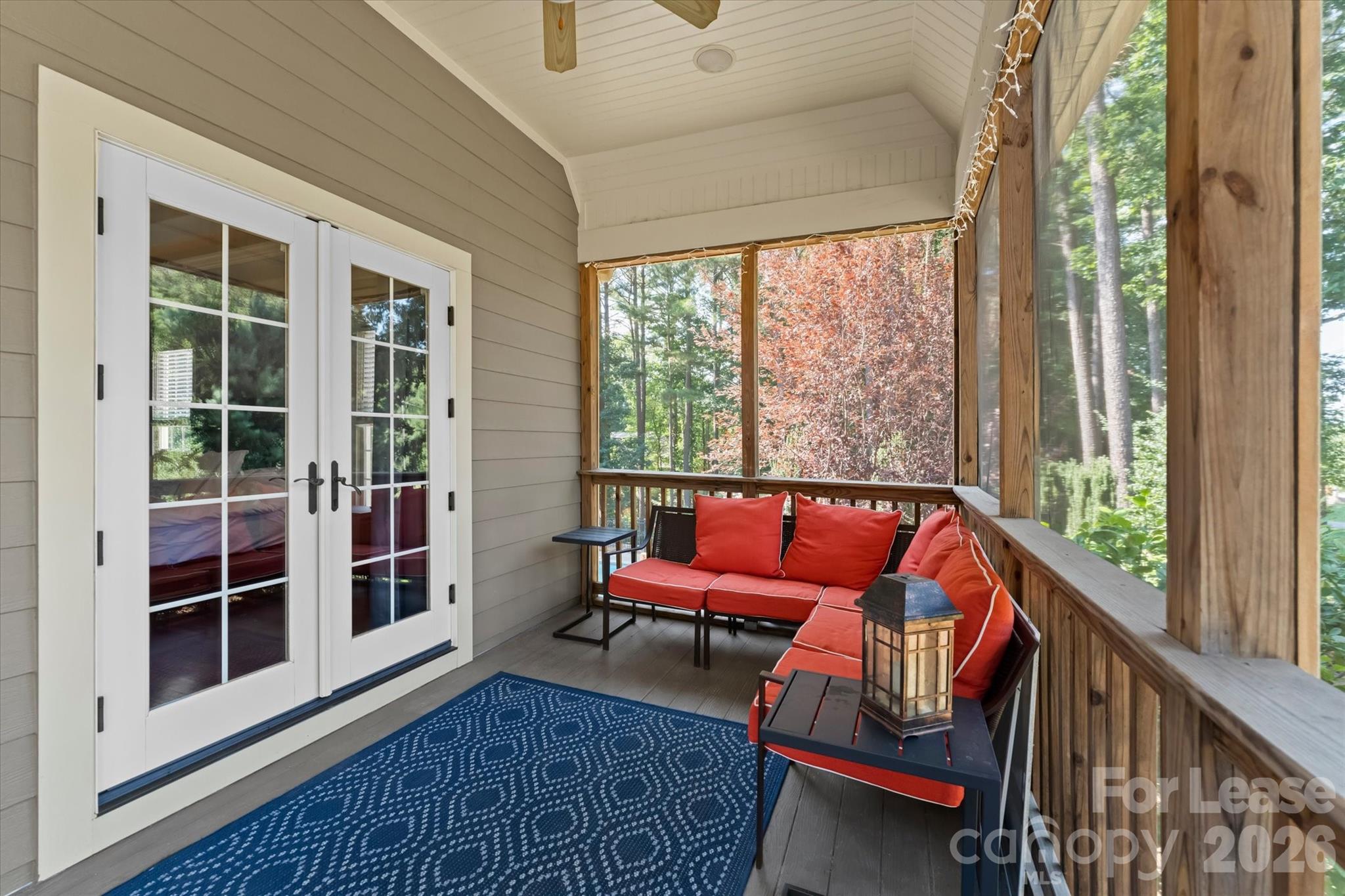 4552 Sawgrass Court Property Photo 28