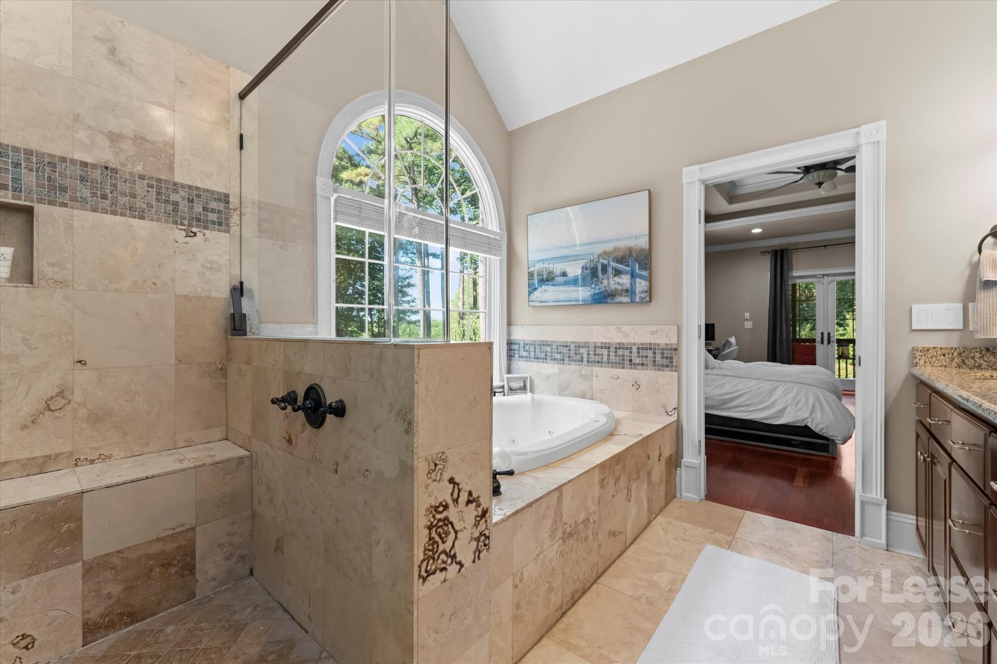 4552 Sawgrass Court Property Photo 32