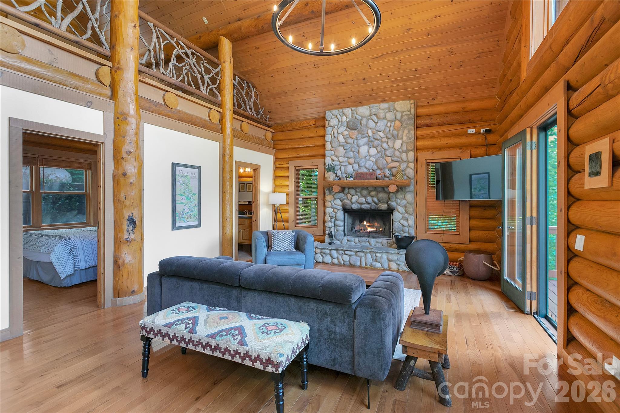 135 Ridge Top Drive Property Photo 7