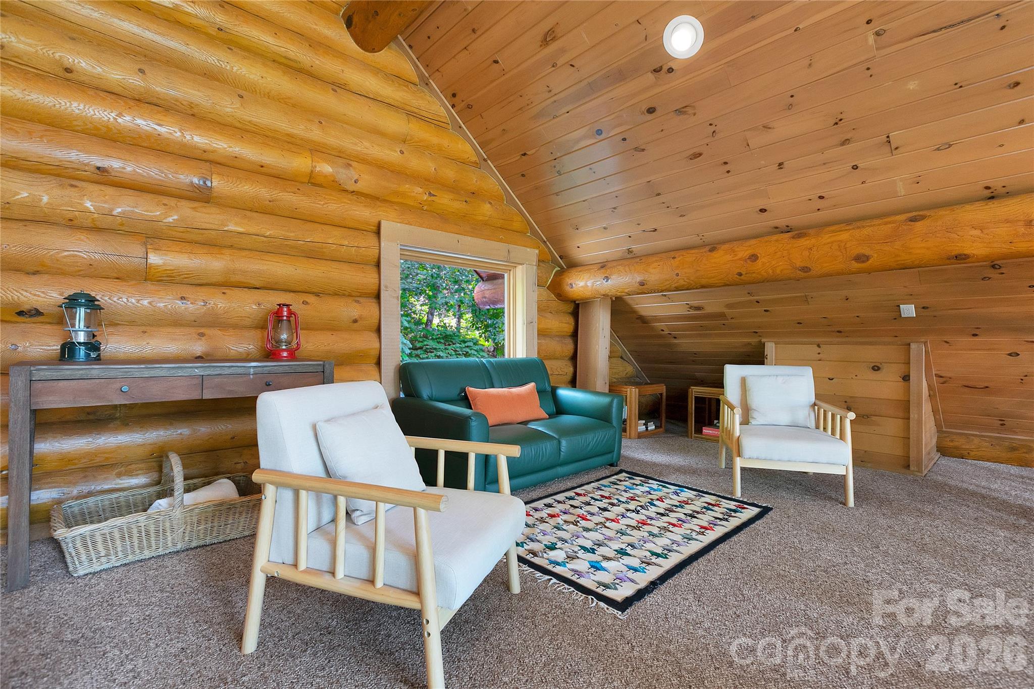 135 Ridge Top Drive Property Photo 15