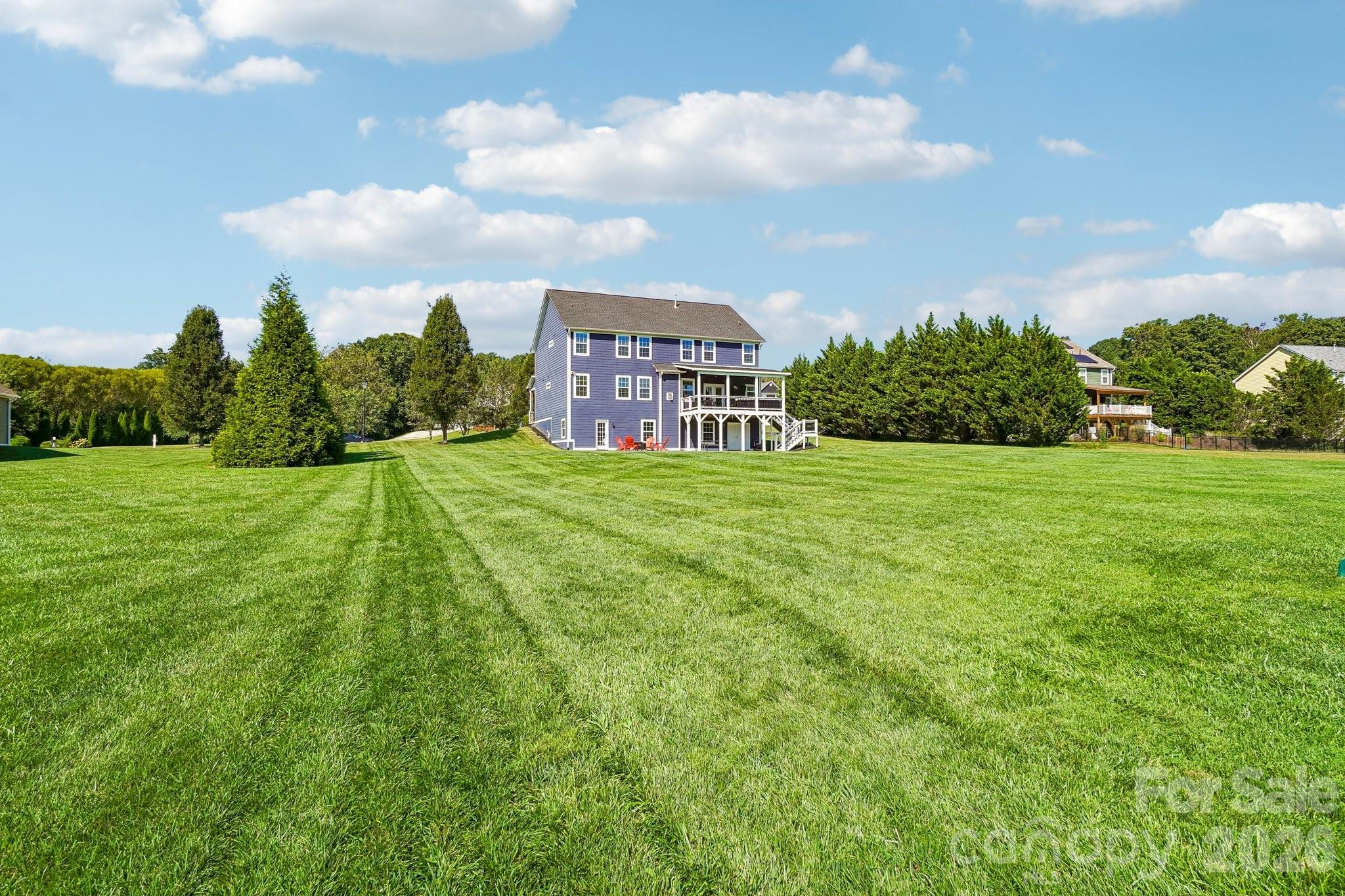 19 Glen Coe Drive Property Photo 2