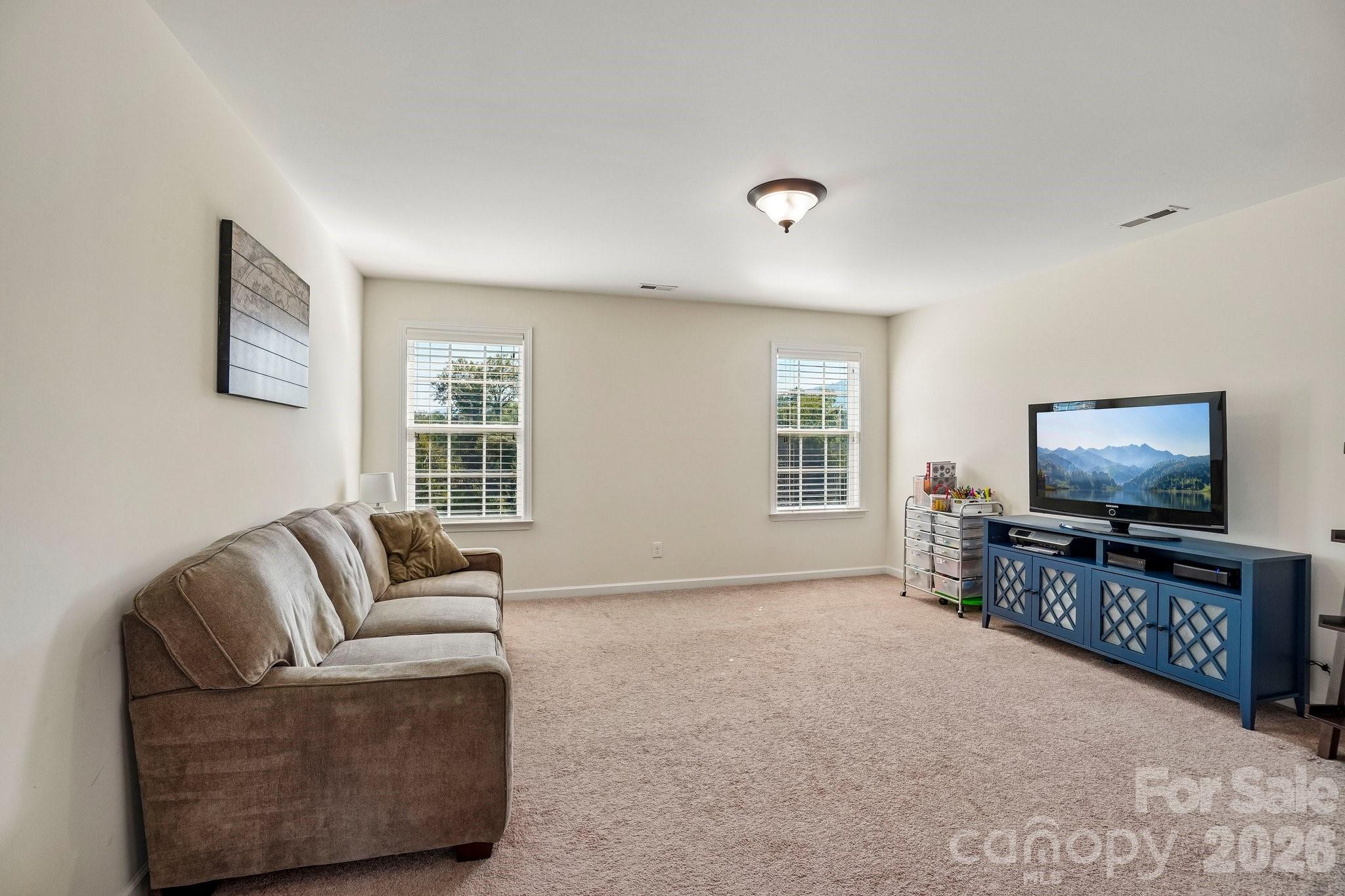 19 Glen Coe Drive Property Photo 20