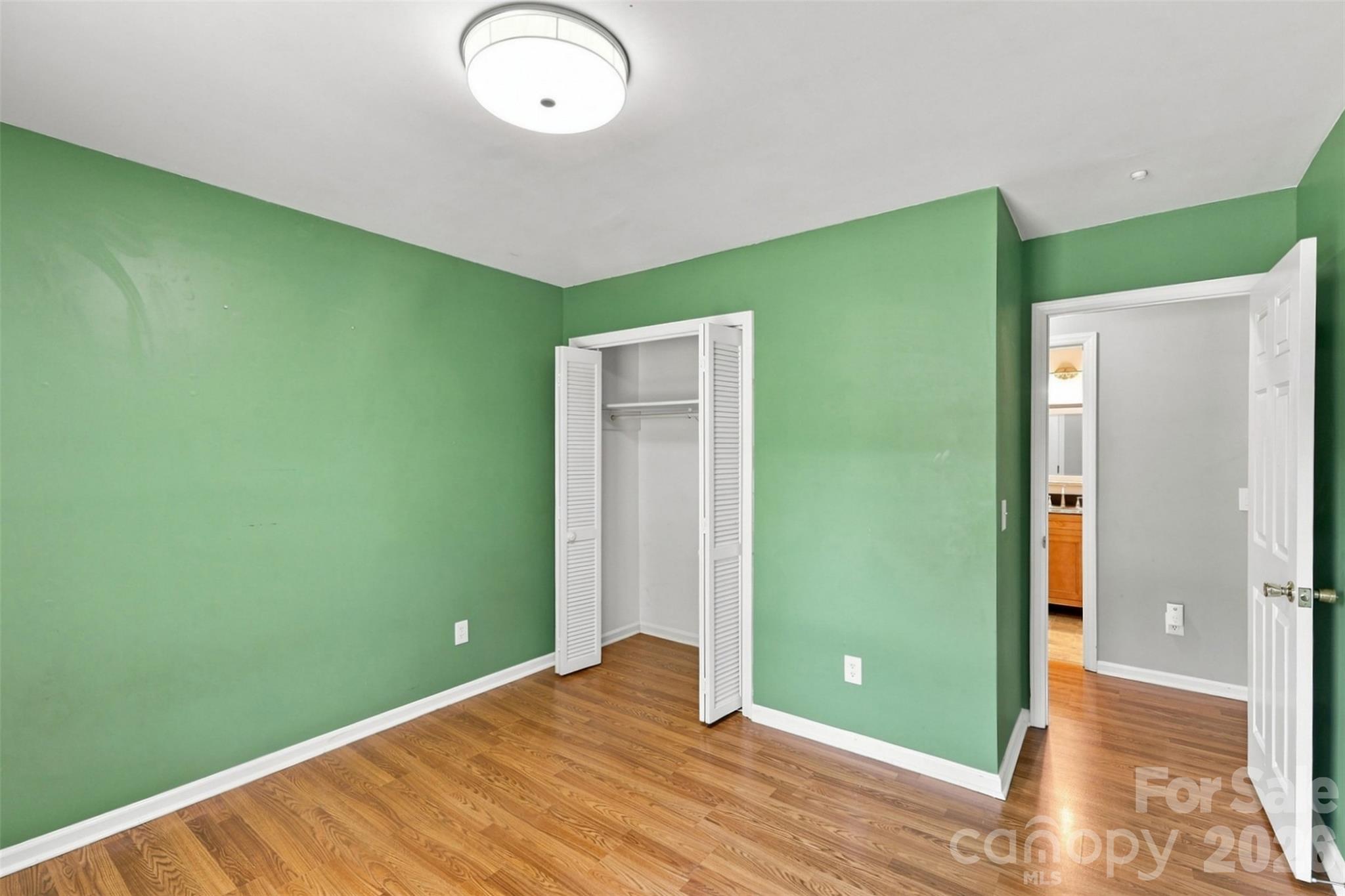 1405 Woodlark Place Property Photo 14