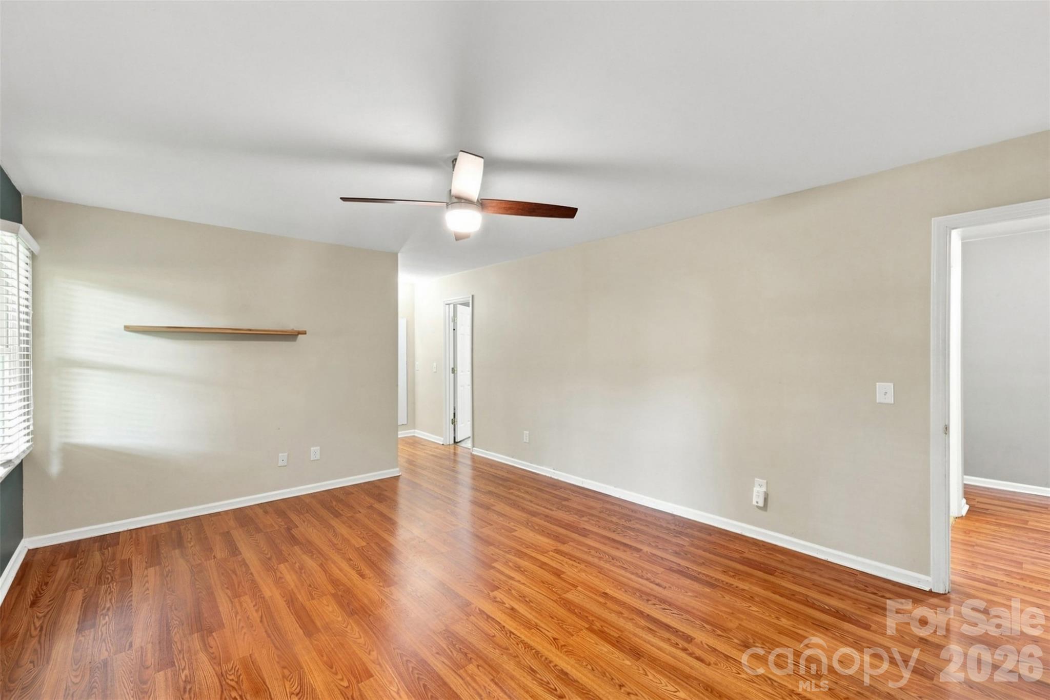 1405 Woodlark Place Property Photo 19
