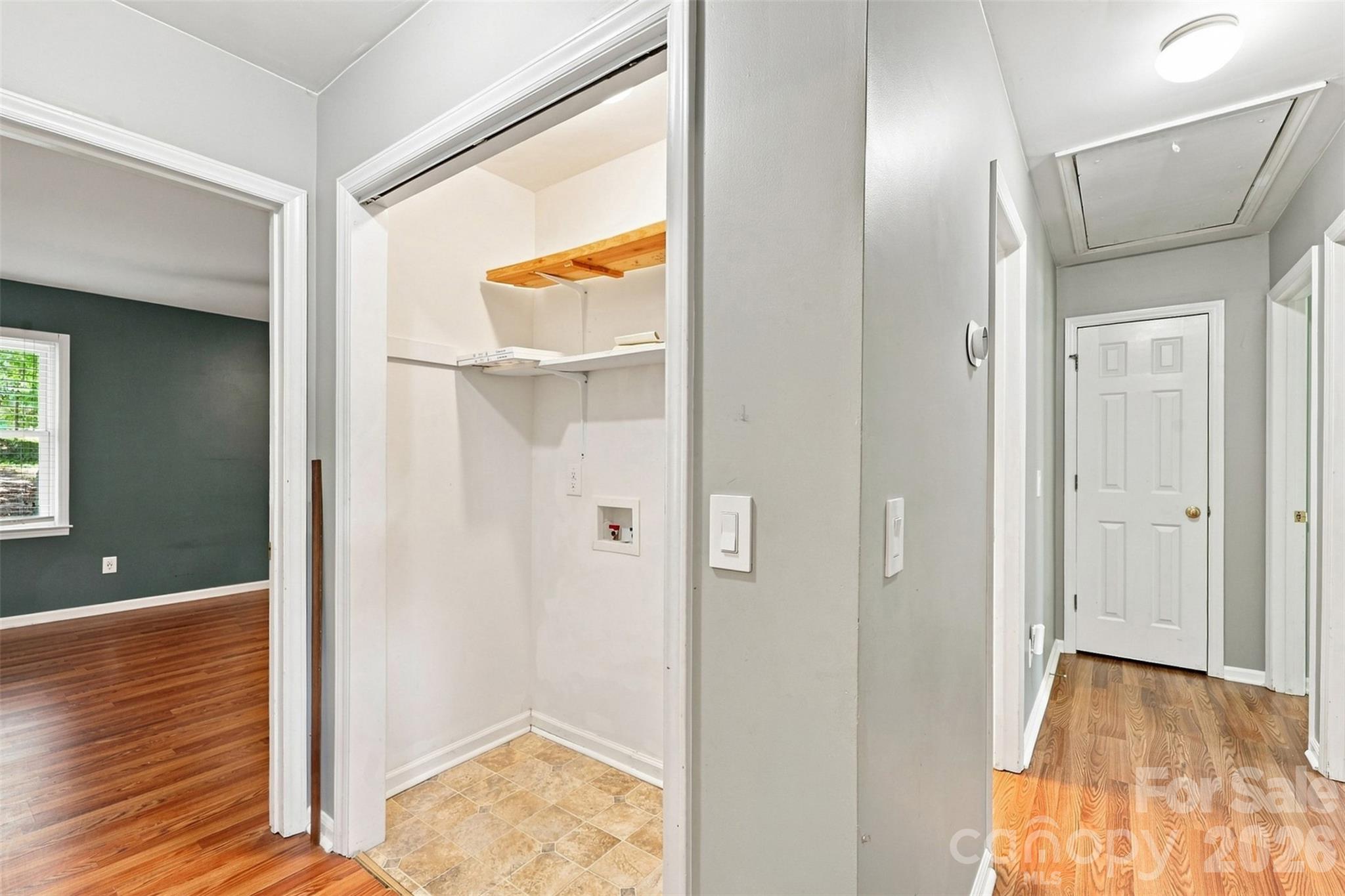 1405 Woodlark Place Property Photo 23
