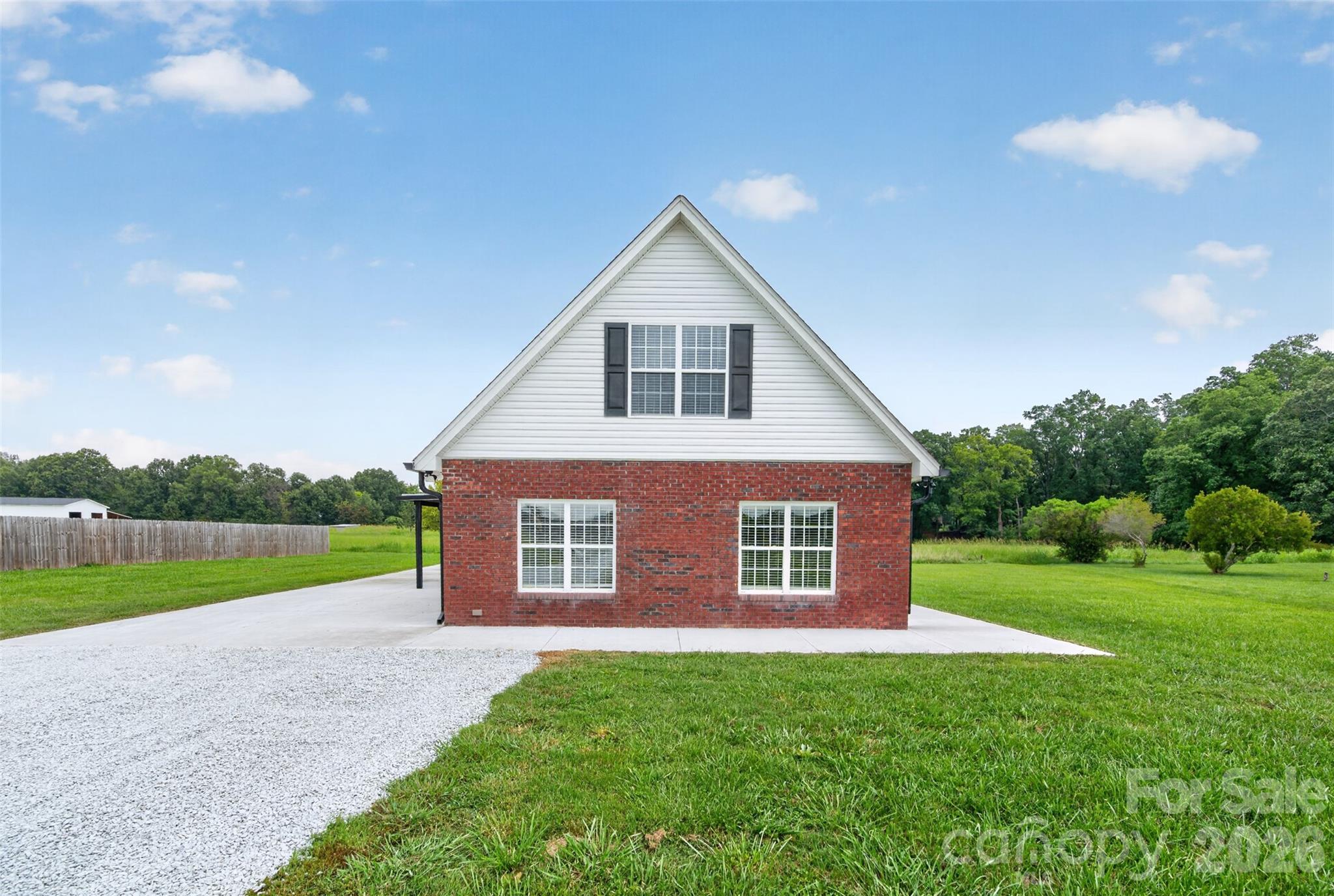 901 Hasty Road Property Photo 1