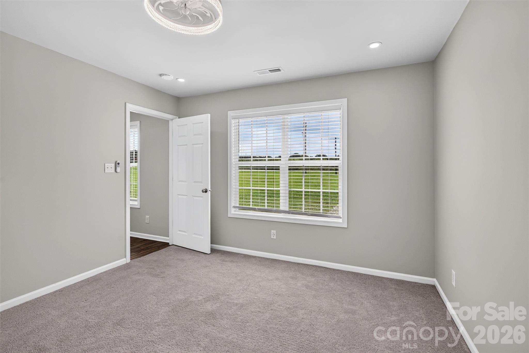 901 Hasty Road Property Photo 11