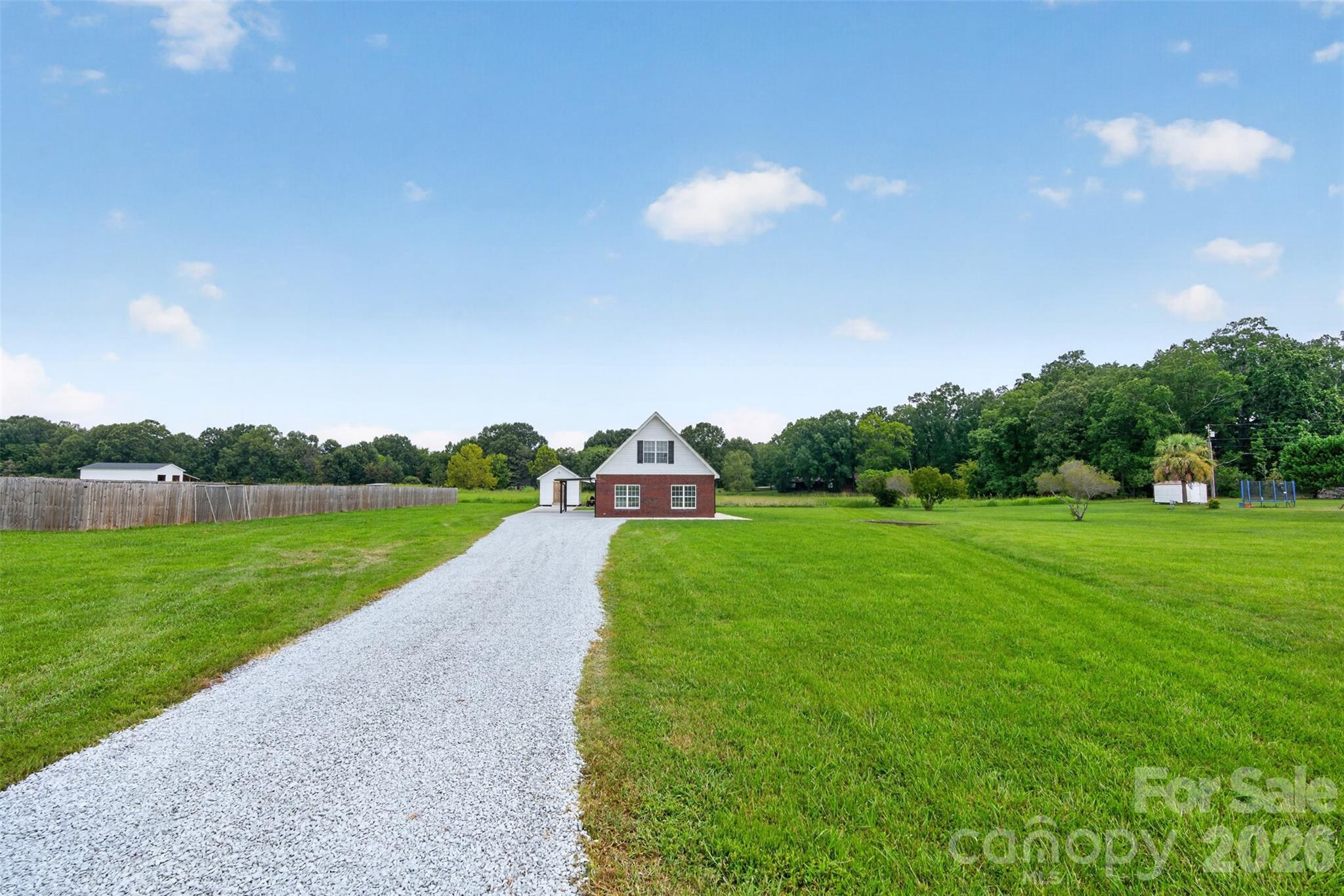 901 Hasty Road Property Photo 16