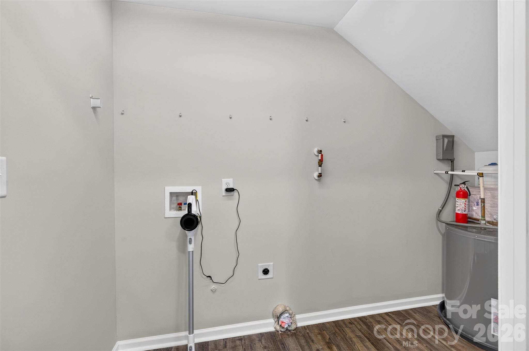 901 Hasty Road Property Photo 17