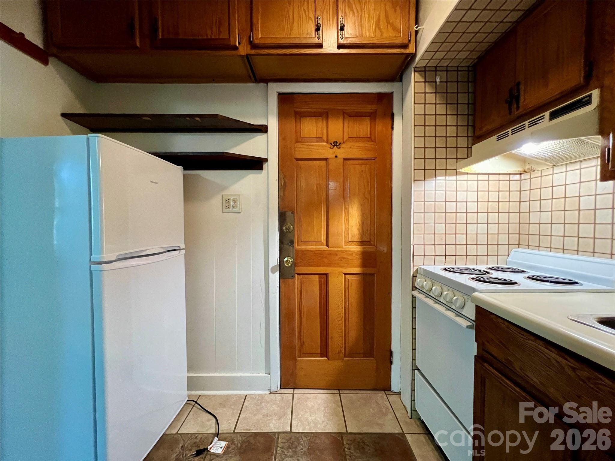 130 Edwin Place Property Photo 22