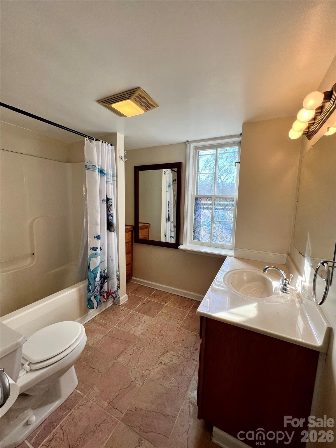 130 Edwin Place Property Photo 41