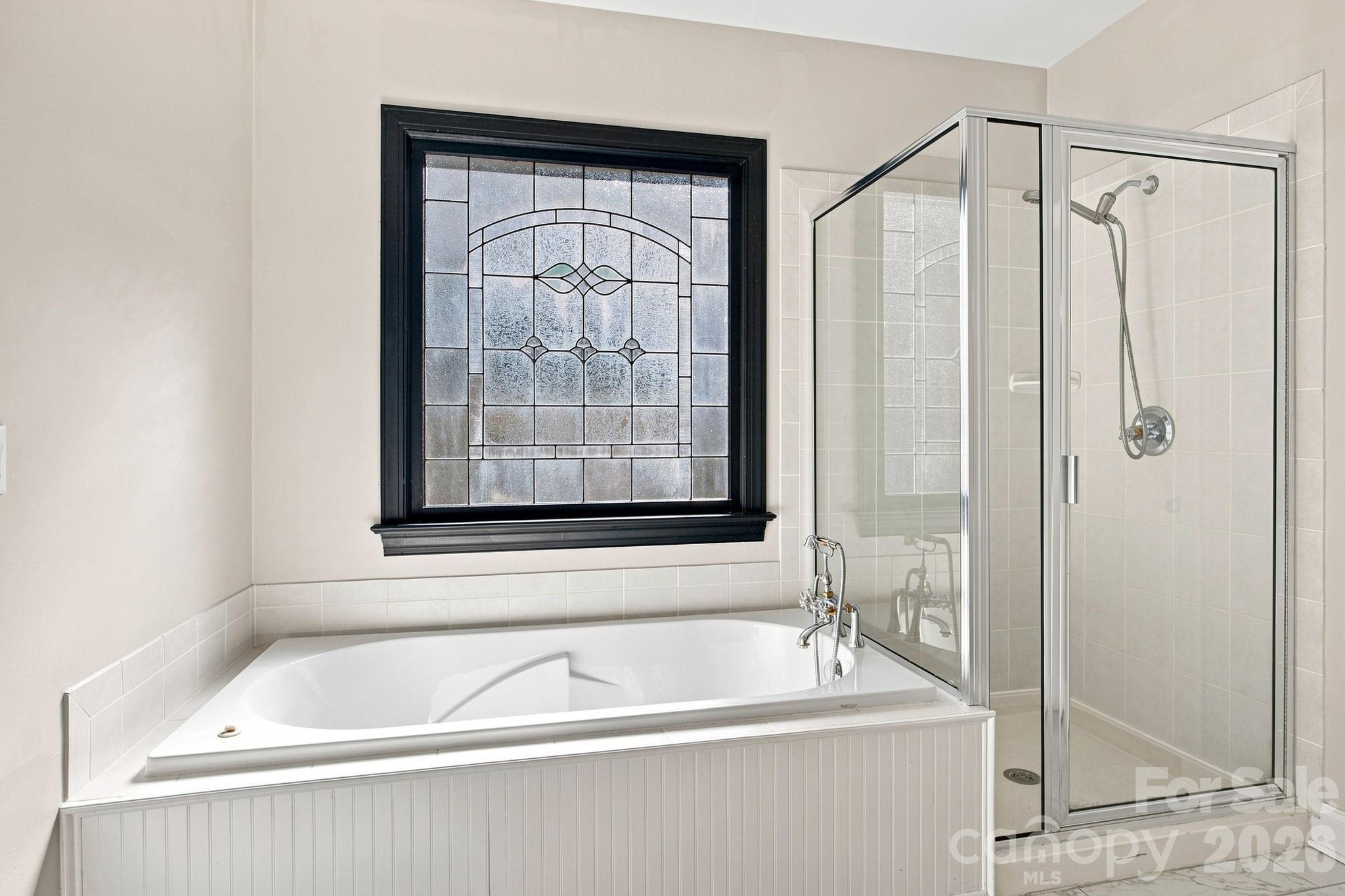 5111 Downing Creek Drive Property Photo 8