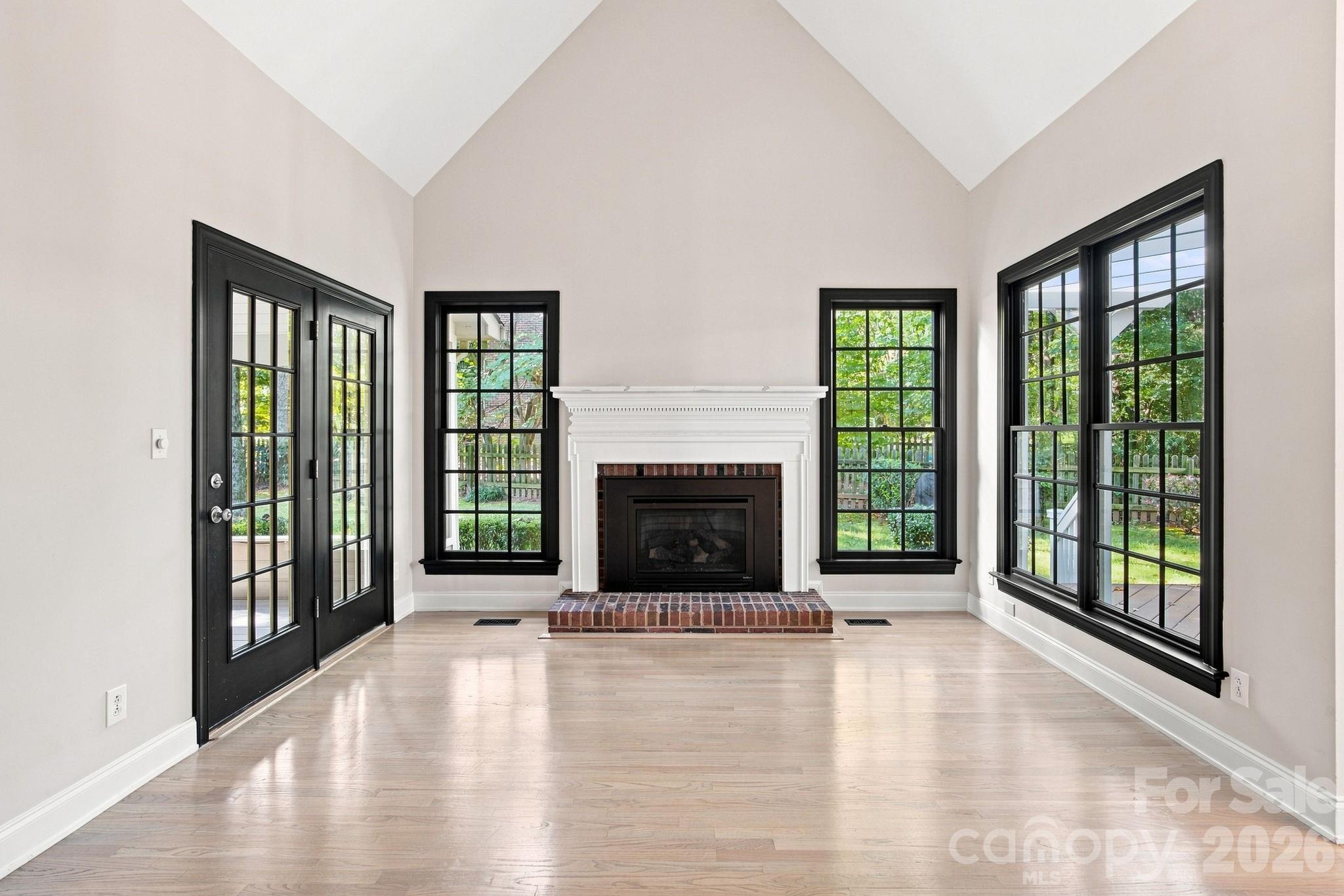 5111 Downing Creek Drive Property Photo 12