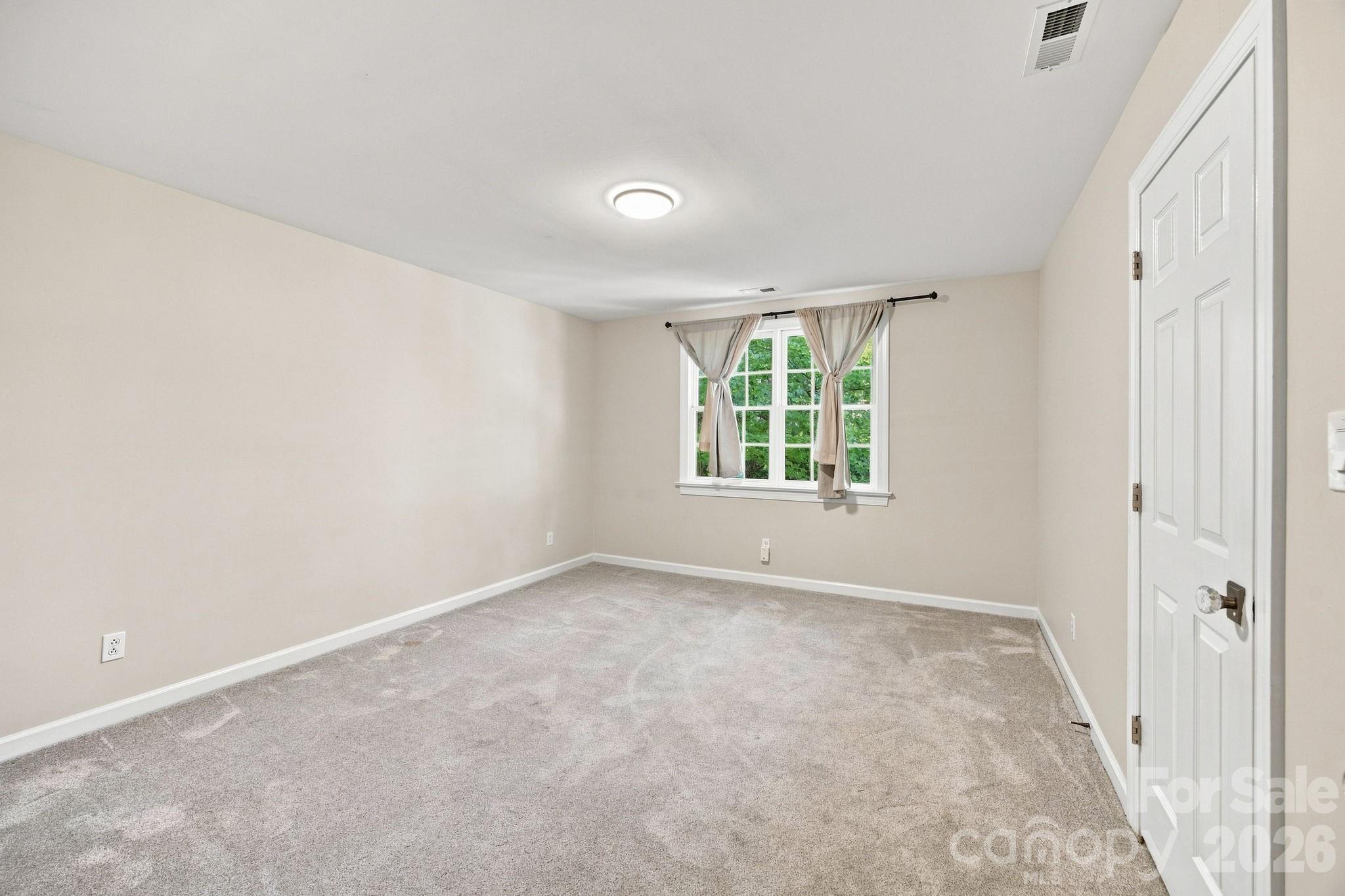 5111 Downing Creek Drive Property Photo 23
