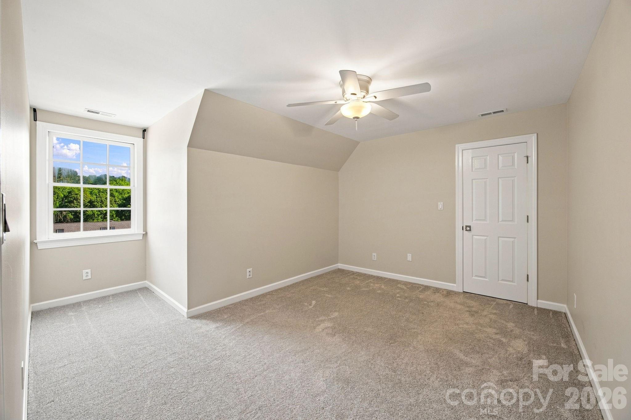 5111 Downing Creek Drive Property Photo 26