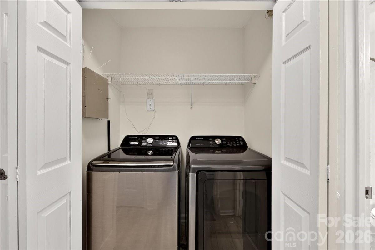 301 Queens Road 106 Property Photo 30