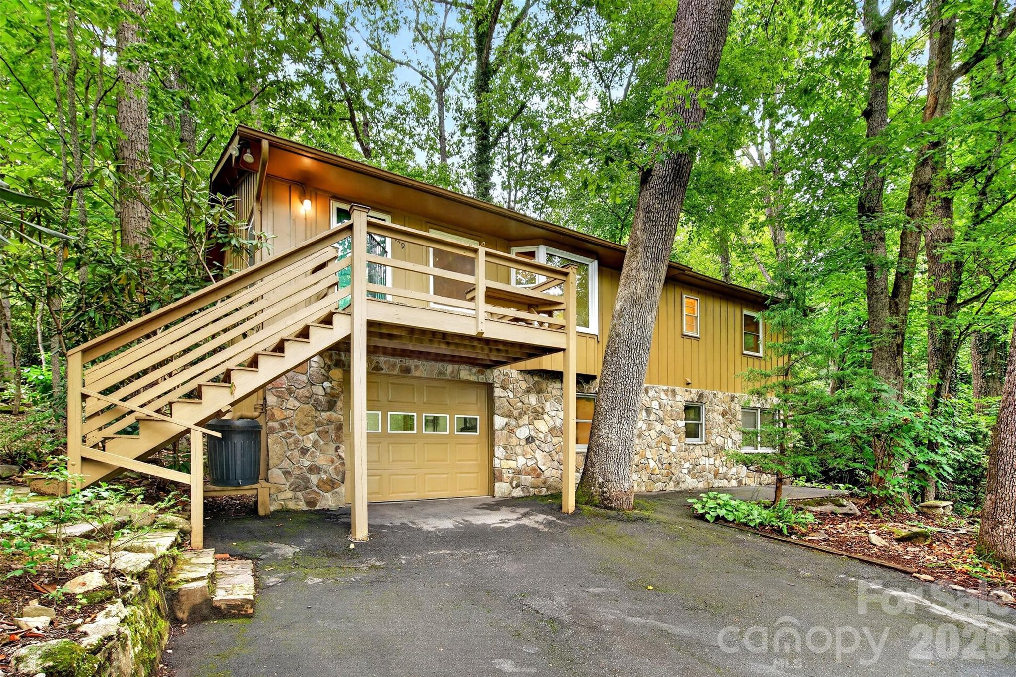 149 Woodland Road Property Photo 2