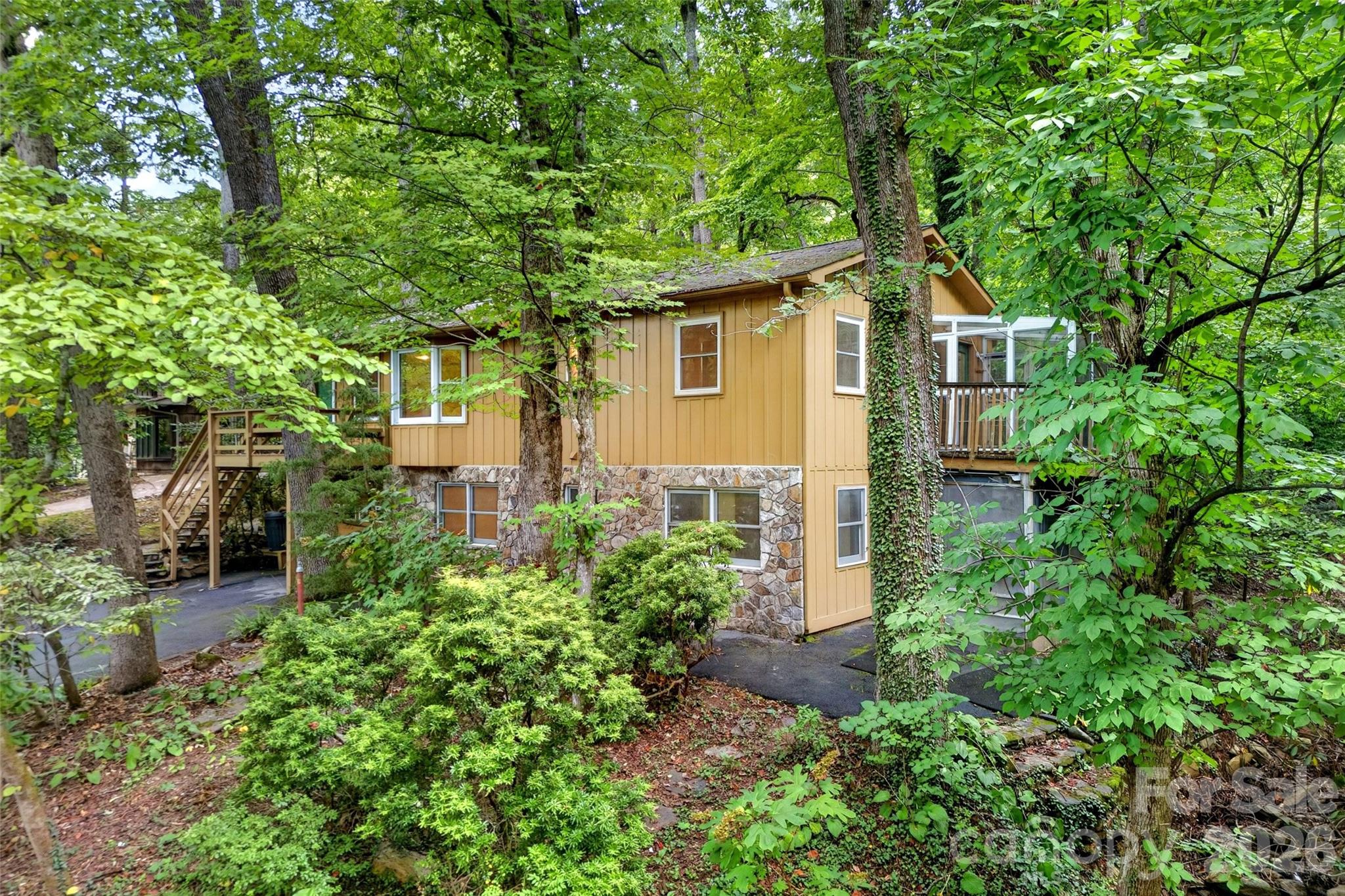 149 Woodland Road Property Photo 3