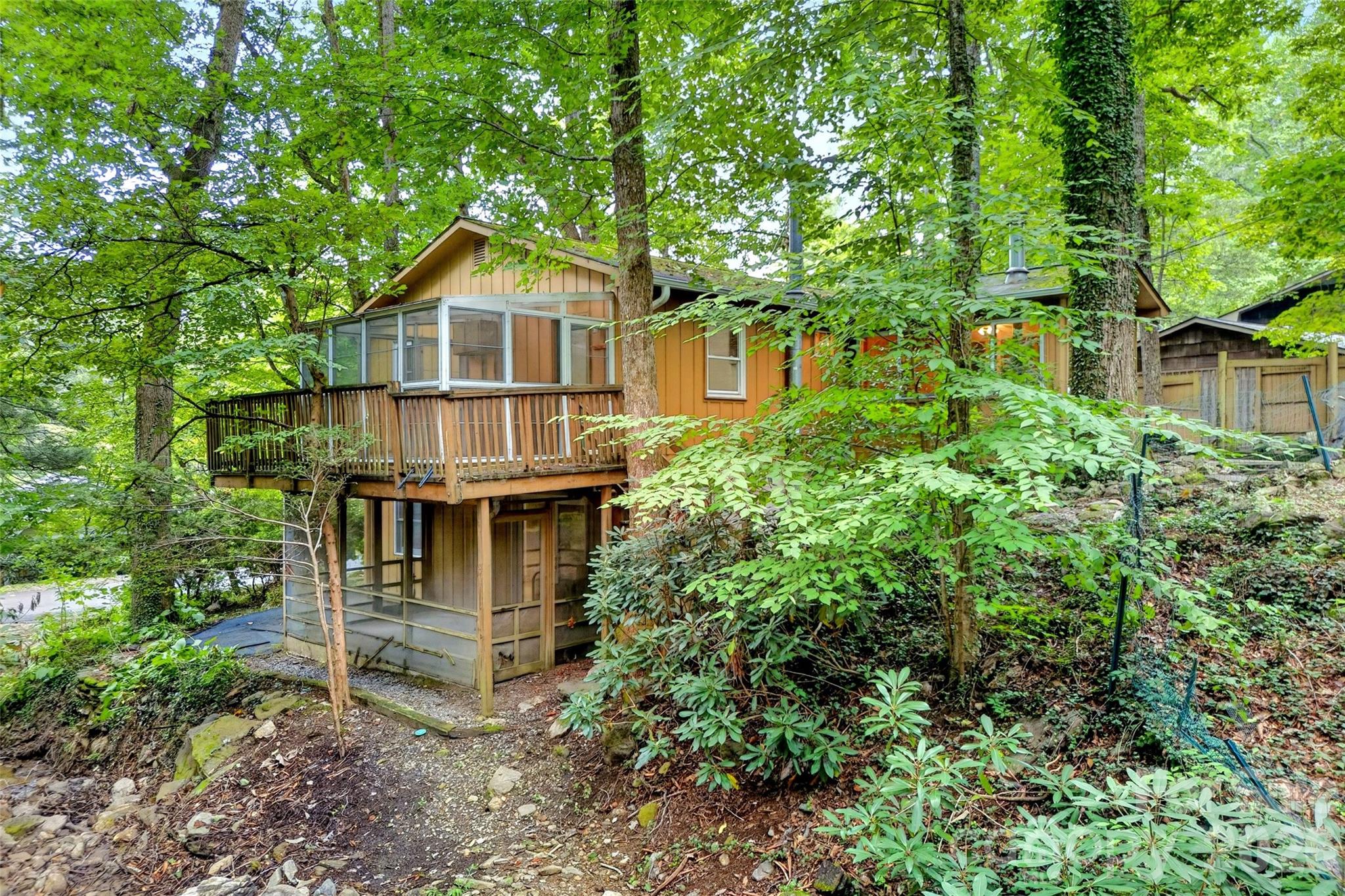 149 Woodland Road Property Photo 4
