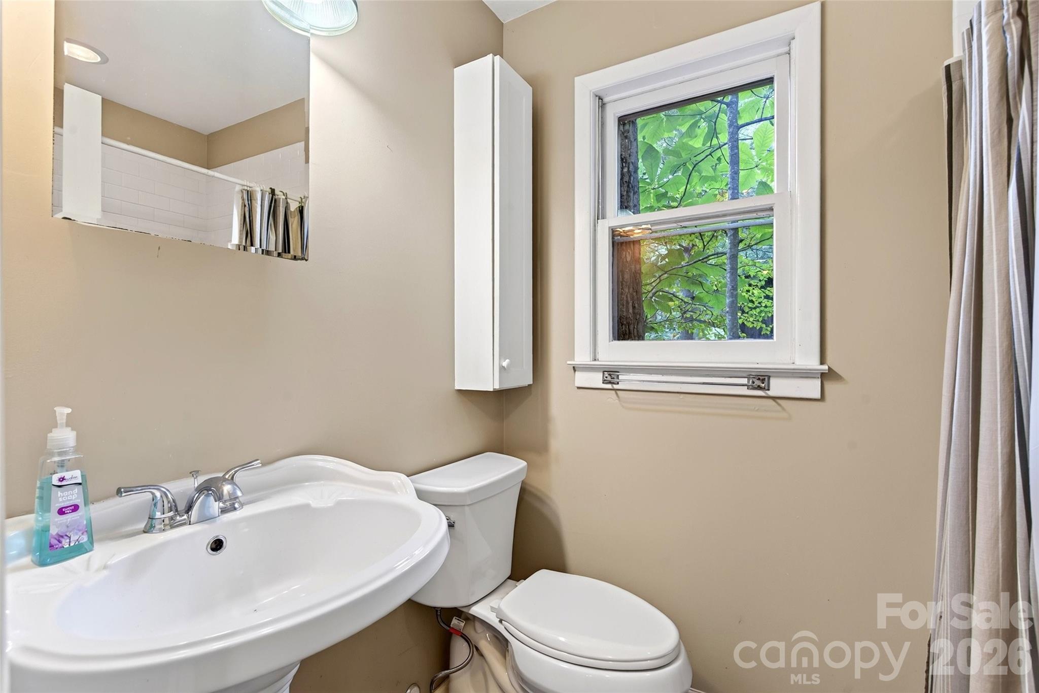 149 Woodland Road Property Photo 10