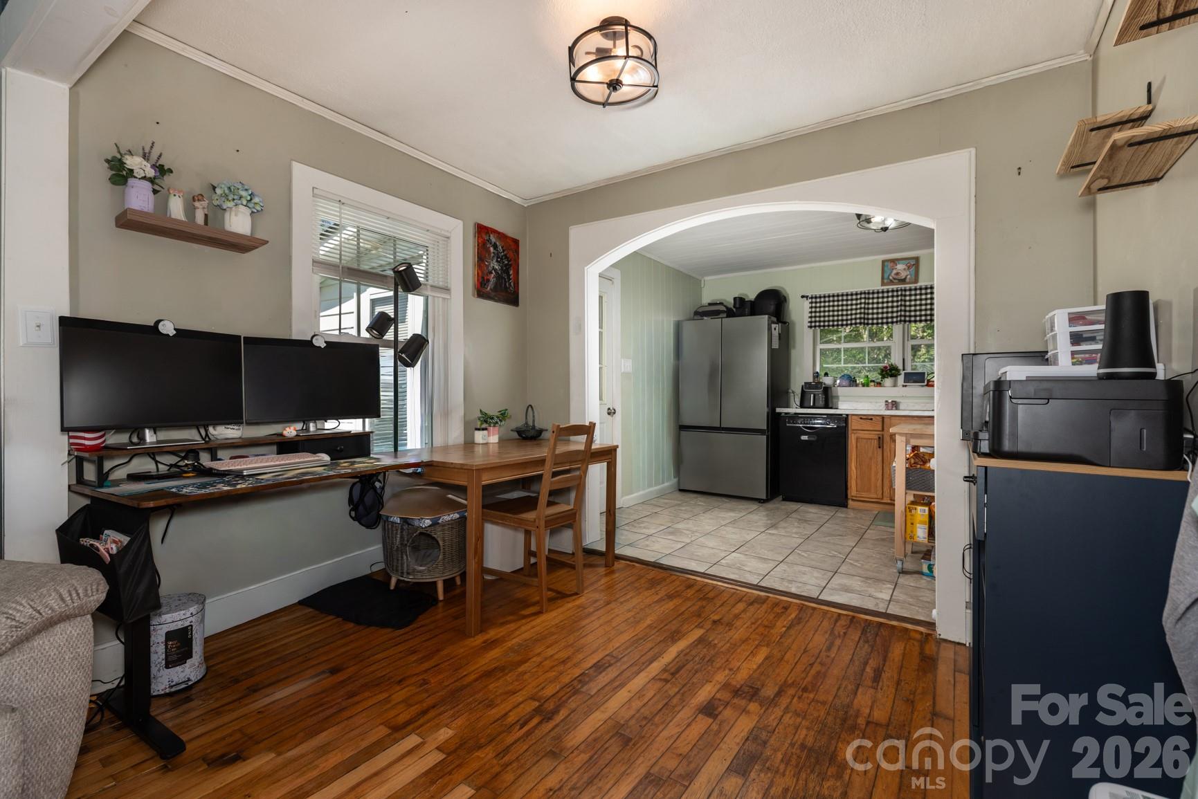 220 Collins Road Property Photo 12